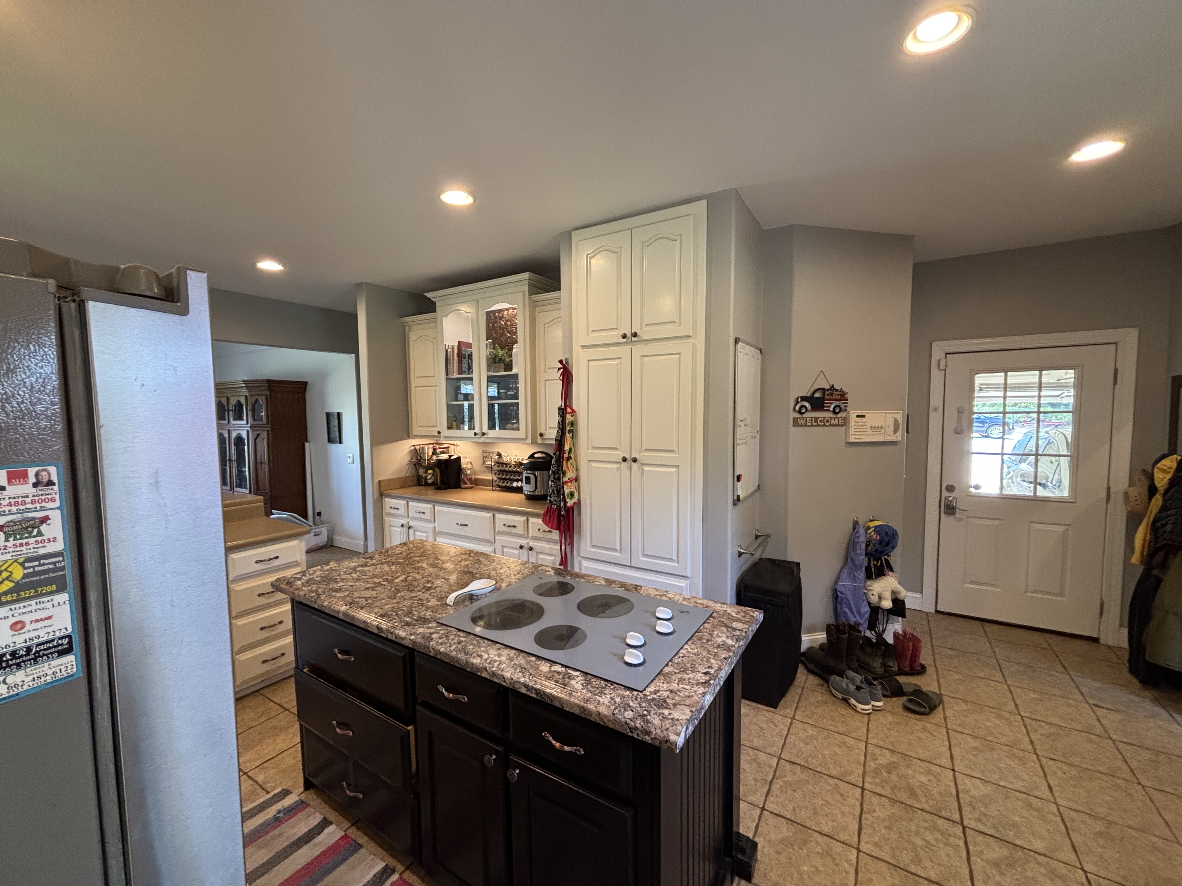 Algoma, Mississippi, 38863, United States, 4 Bedrooms Bedrooms, ,2 BathroomsBathrooms,Residential,For Sale,1928744