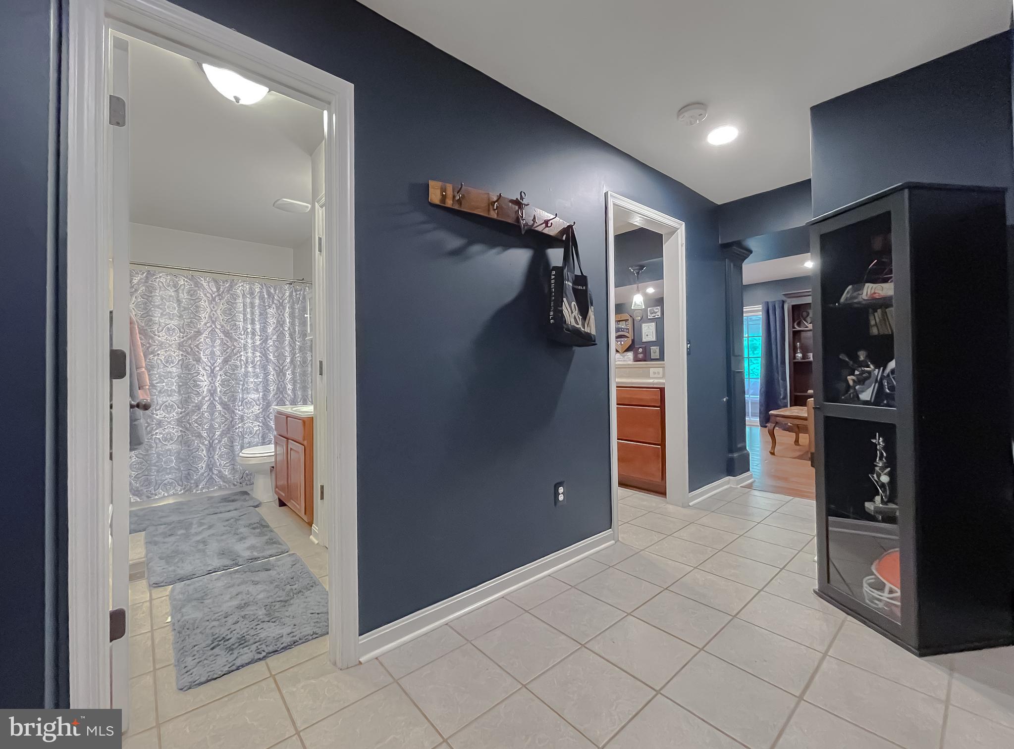 Callaway, Maryland, 20620, United States, 6 Bedrooms Bedrooms, ,5 BathroomsBathrooms,Residential,For Sale,1943056