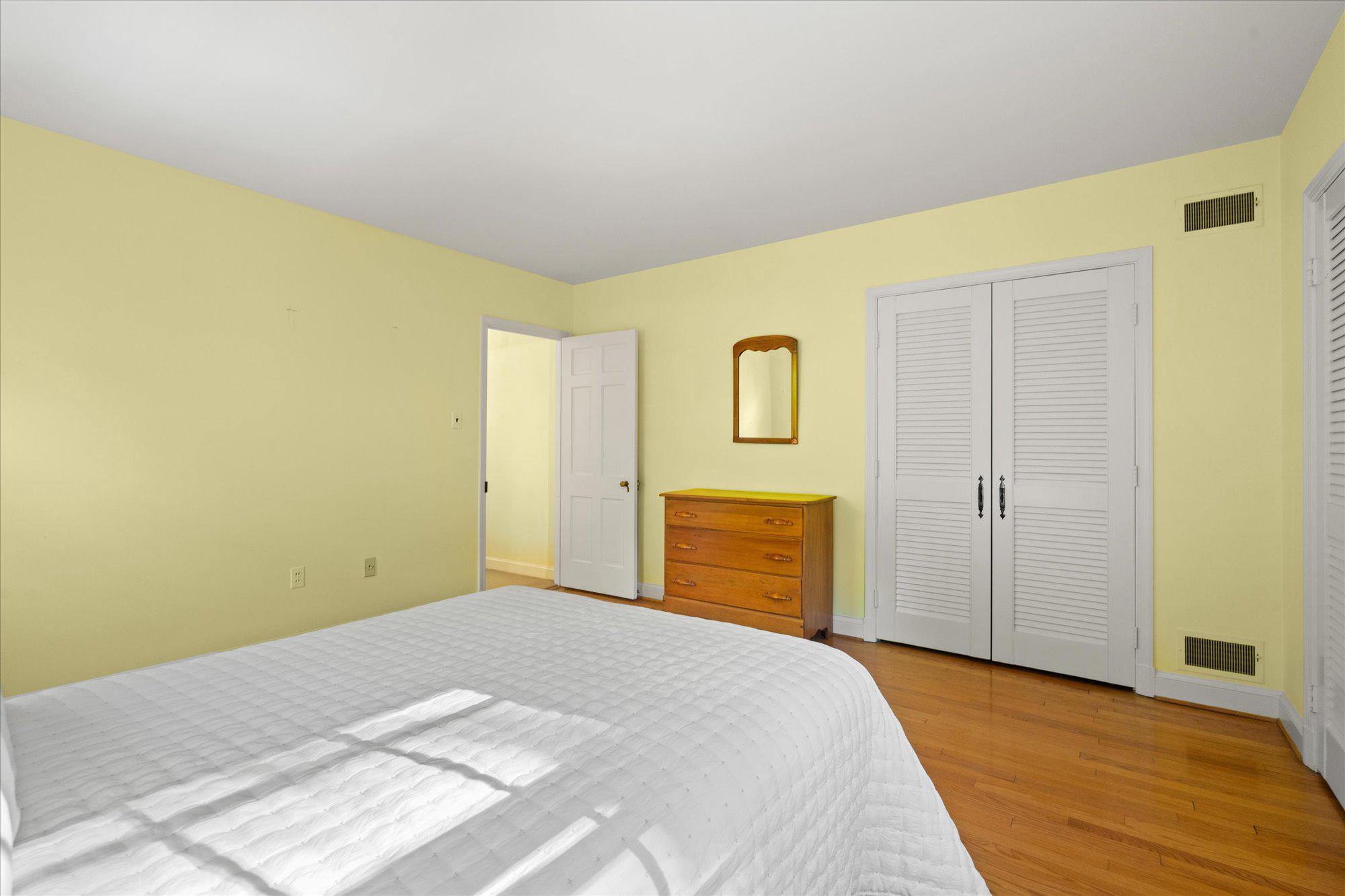  7030 Longwood Drive, Bethesda, MD 20817 - 物件實景