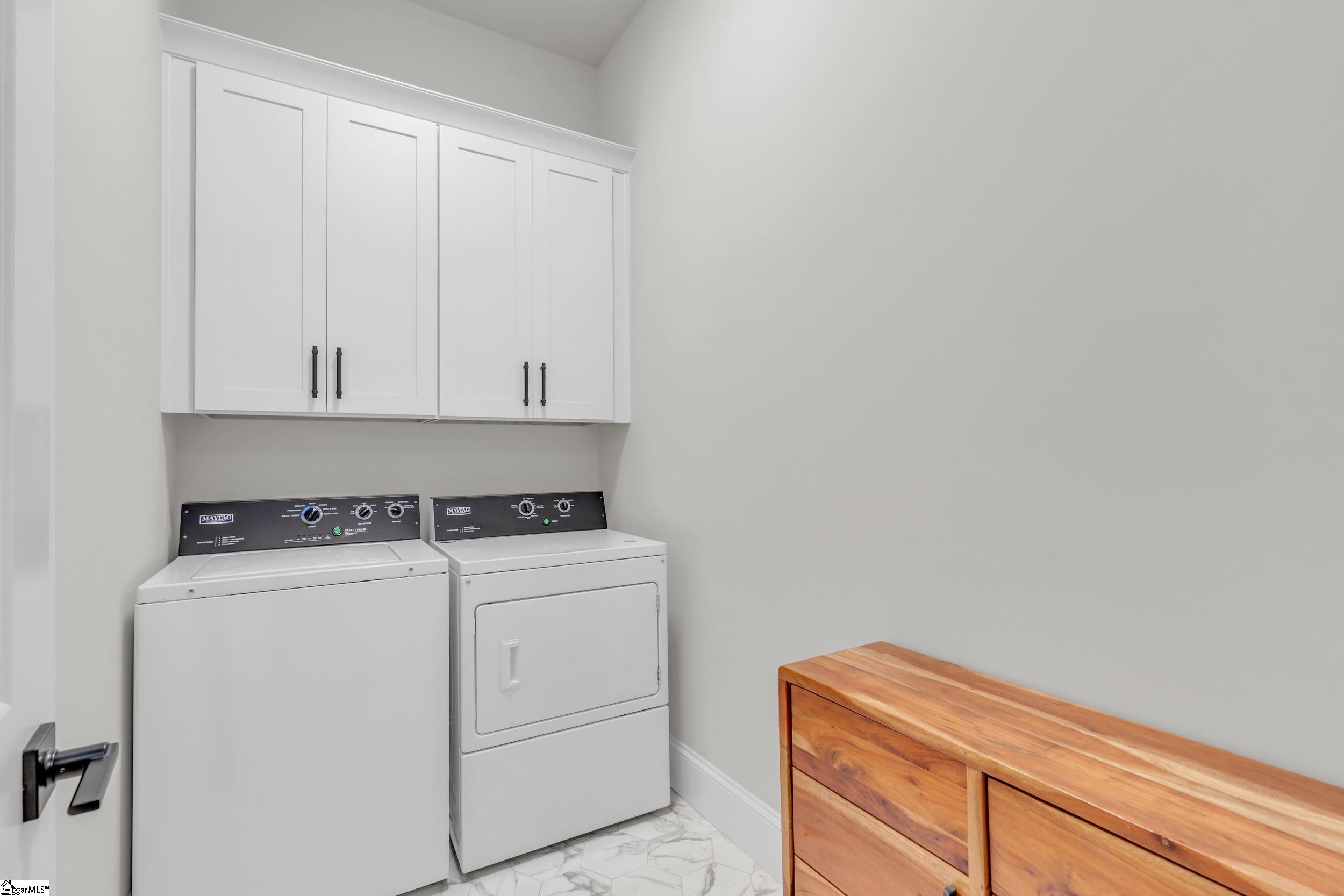 Simpsonville, South Carolina, 29680, United States, 3 Bedrooms Bedrooms, ,3 BathroomsBathrooms,Residential,For Sale,1941759