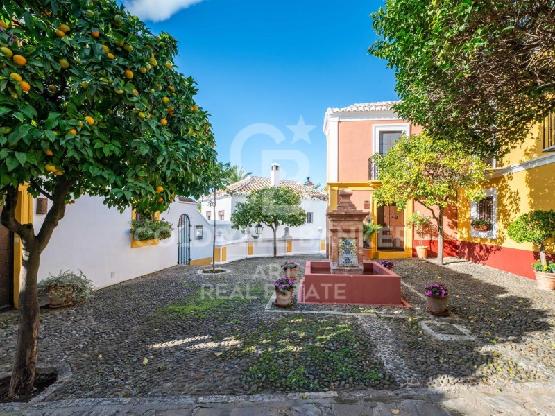 Marbella, Andalusia, ES, 3 Bedrooms Bedrooms, ,3 BathroomsBathrooms,Residential,For Sale,1766210