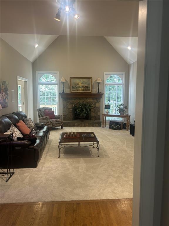Acworth, Georgia, 30101, United States, 4 Bedrooms Bedrooms, ,4 BathroomsBathrooms,Residential,For Sale,1932324