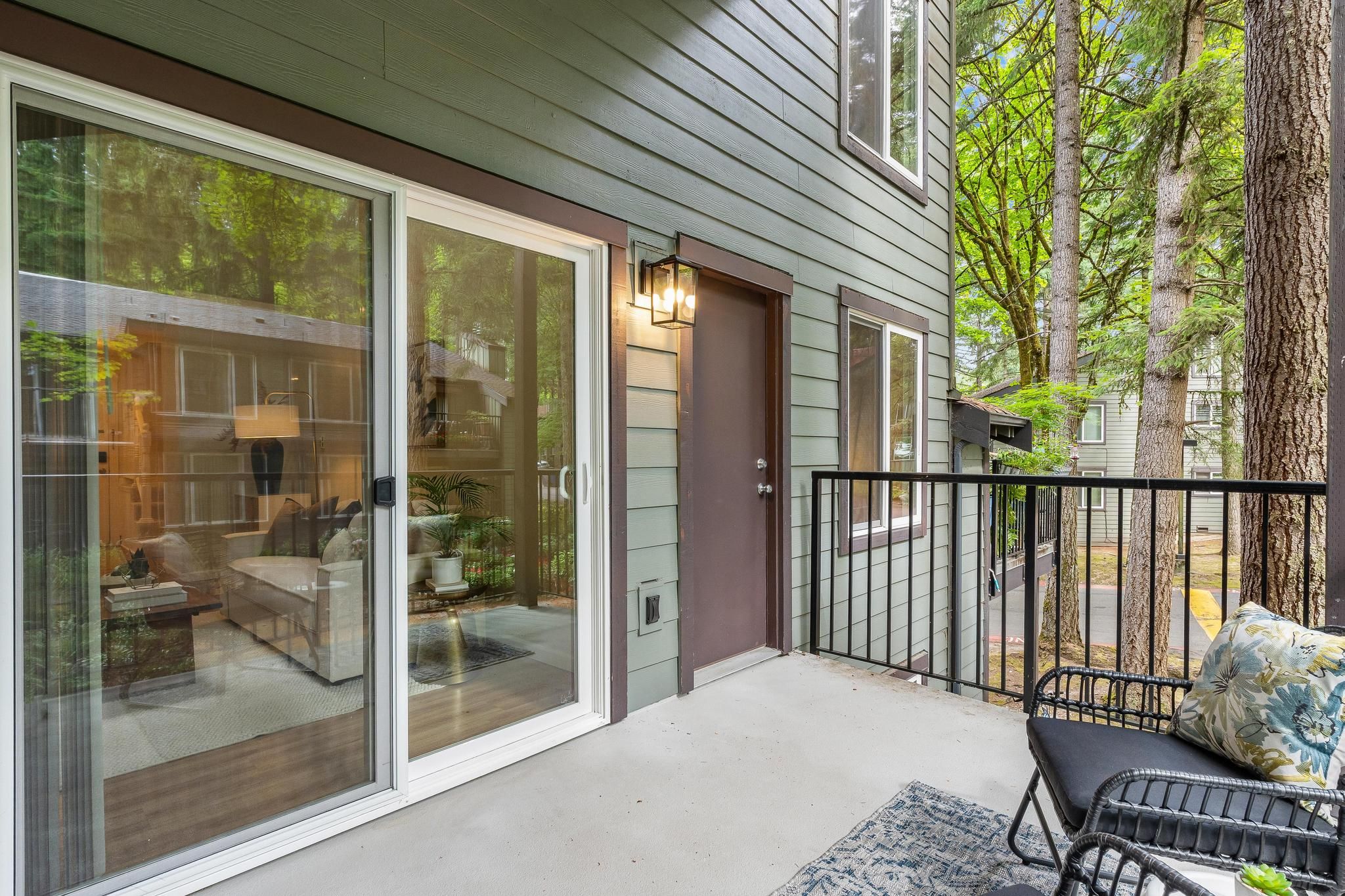  14415 Northeast 30th Place Unit #22D, Bellevue, WA 98007 - 物件實景