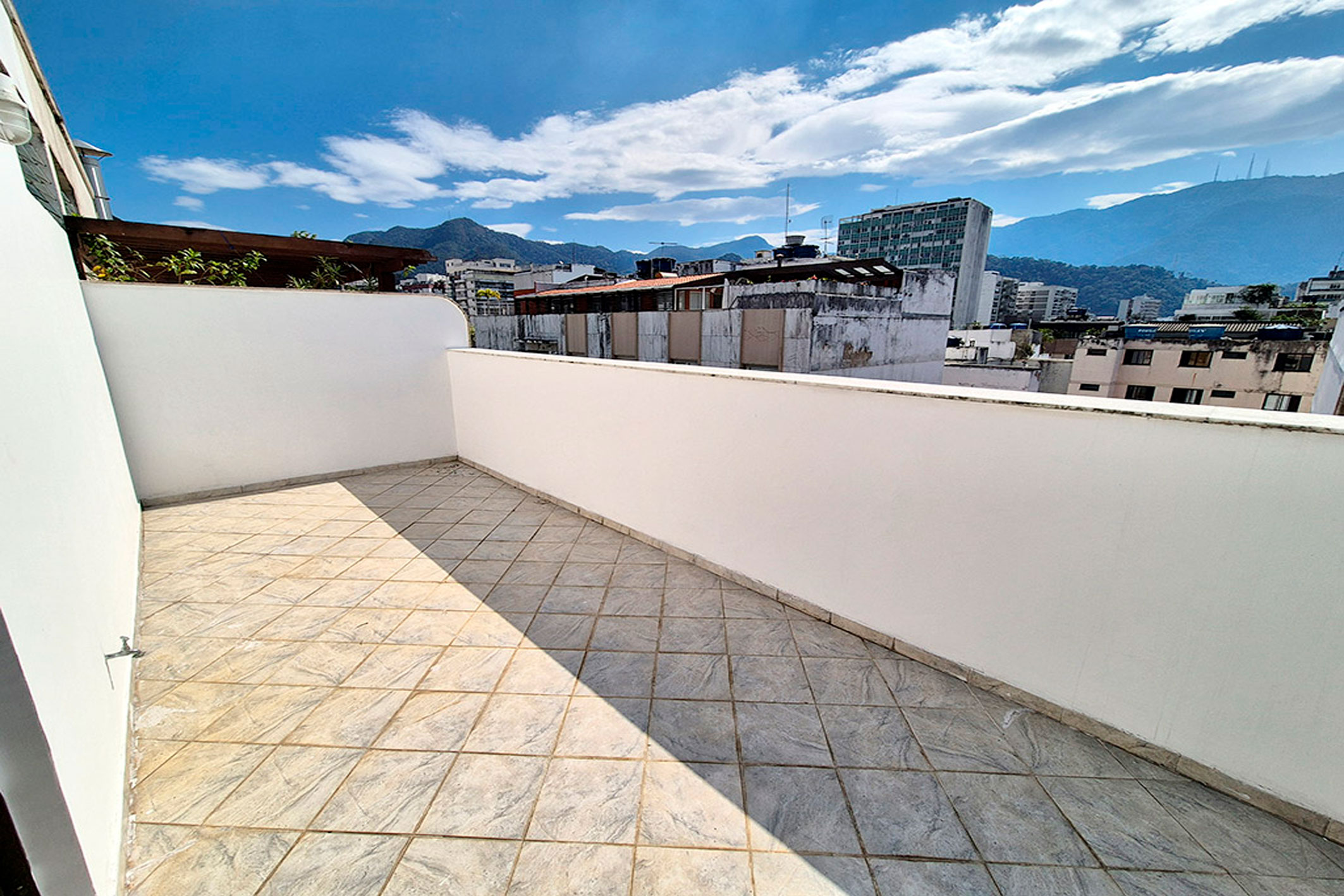  Duplex Penthouse with a Private Pool and Terrace - 物件實景