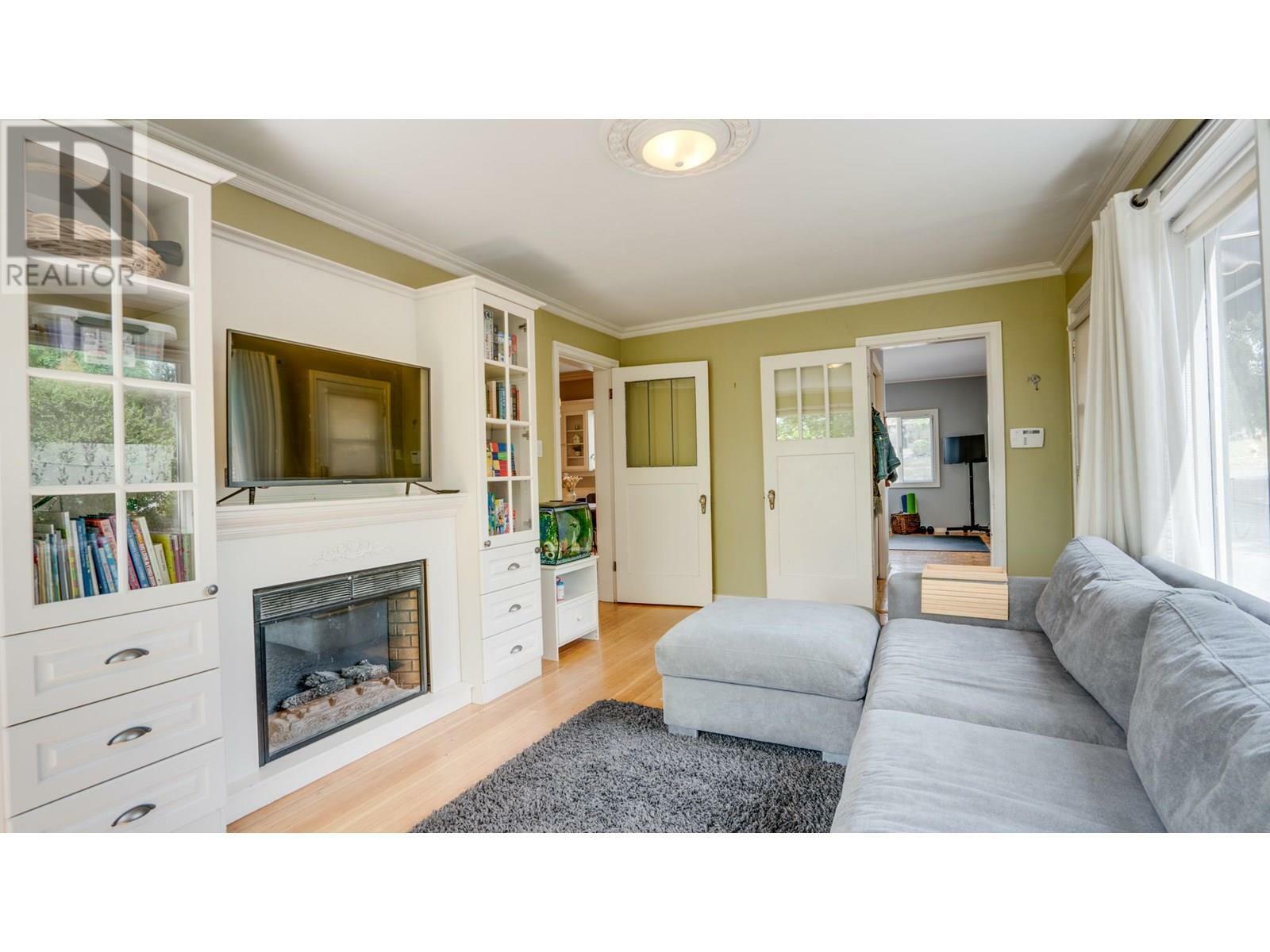 VERNON, British Columbia, V1T 1J7, CA, 5 Bedrooms Bedrooms, ,2 BathroomsBathrooms,Residential,For Sale,1865699
