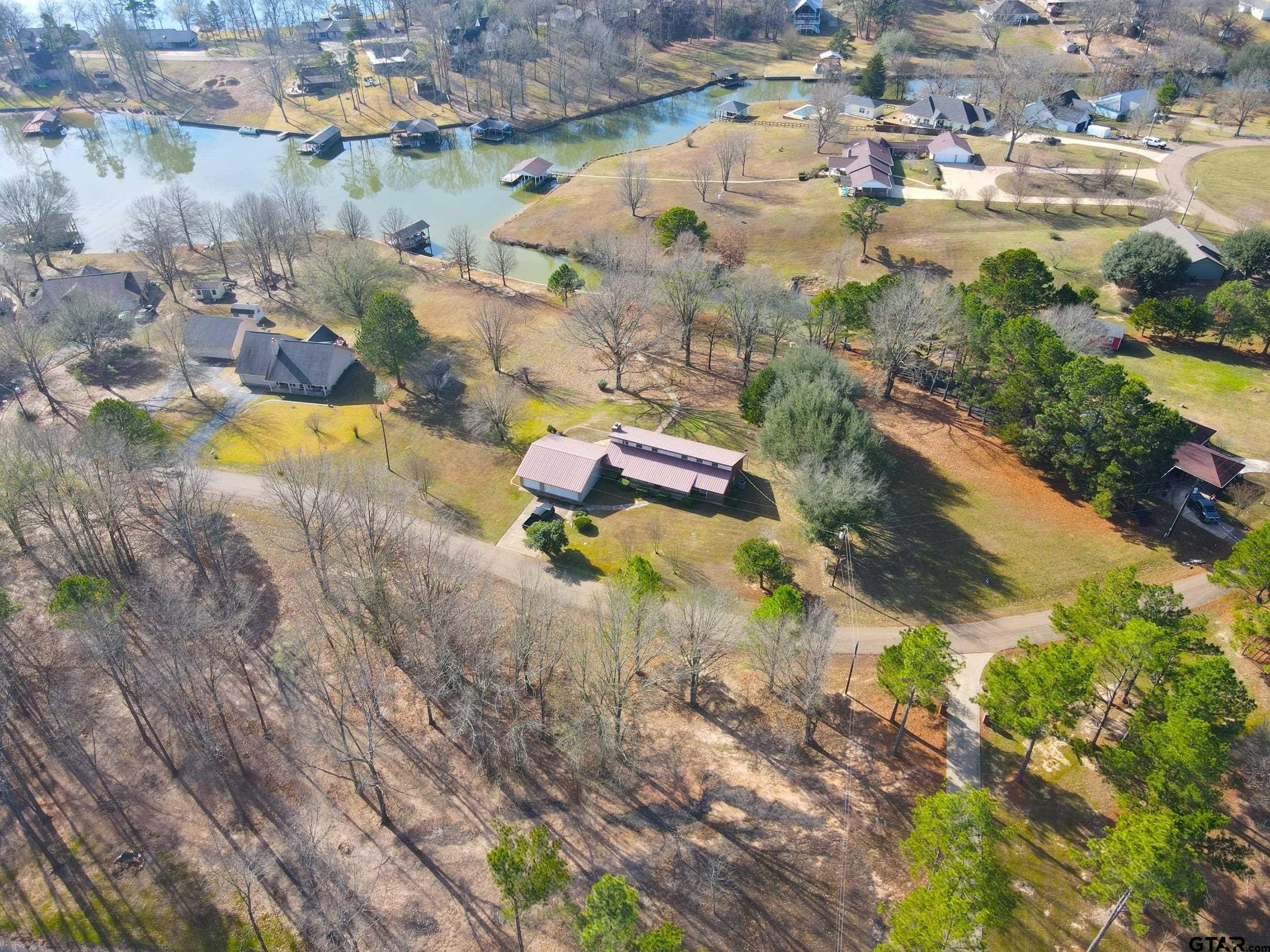 Pittsburg, Texas, 75686, United States, 3 Bedrooms Bedrooms, ,2 BathroomsBathrooms,Residential,For Sale,2008621