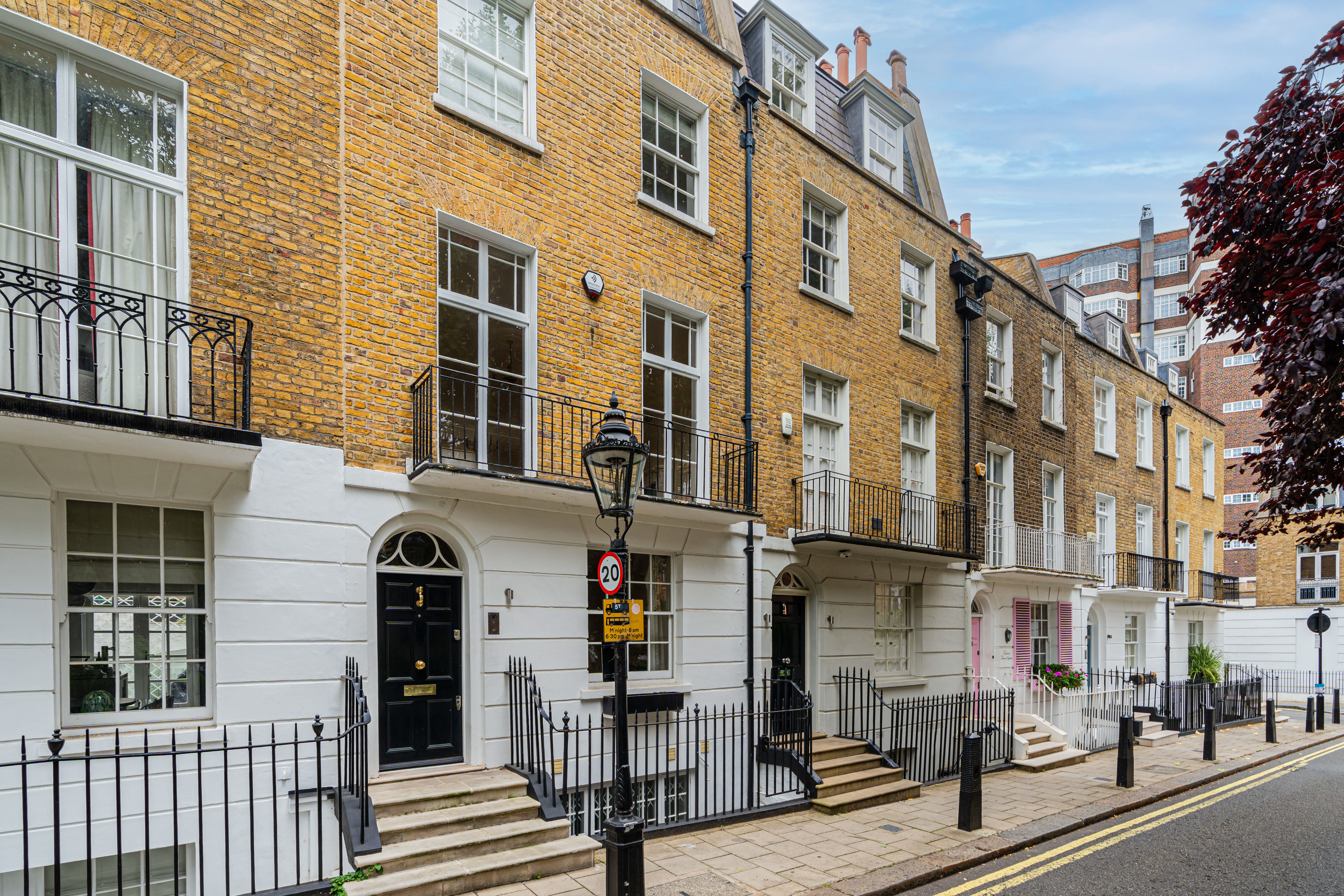  A Five-Storey Knightsbridge Townhouse Overlooking a Leafy Garden Square - 物件實景