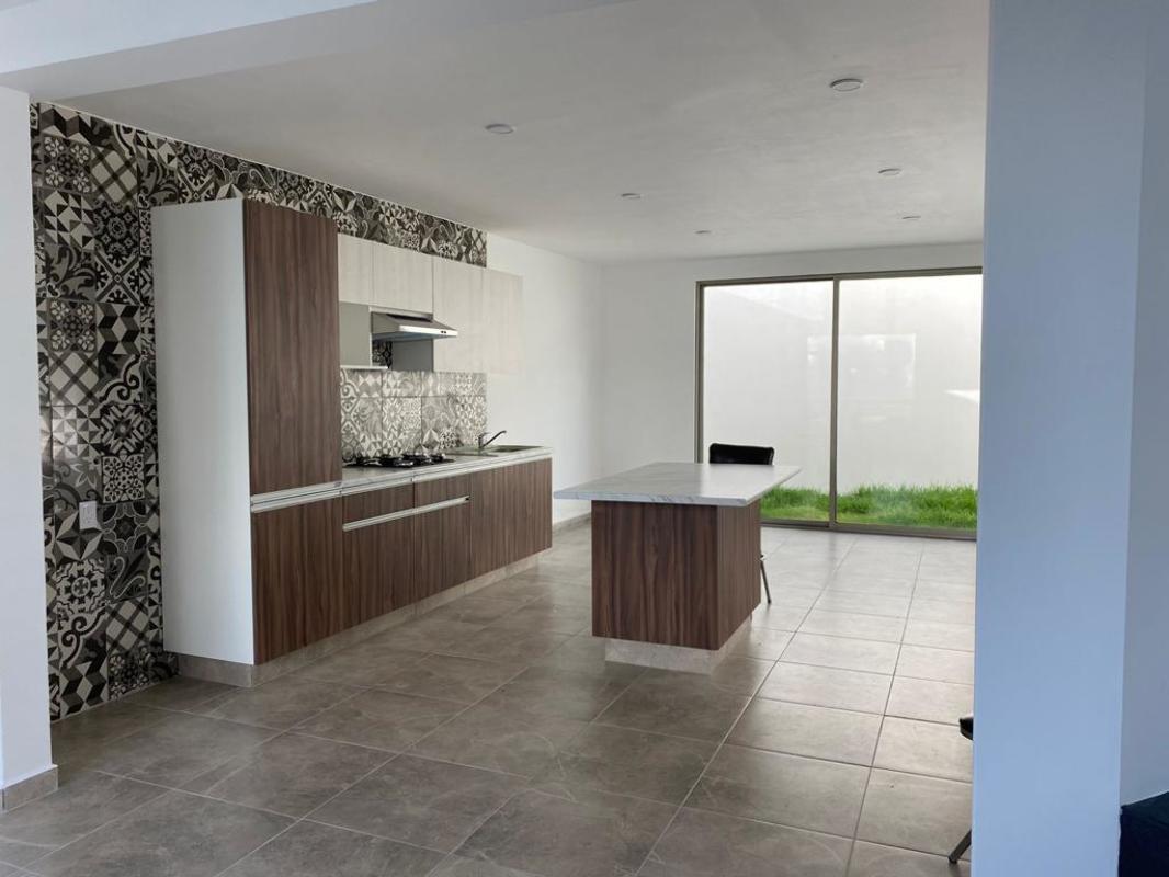 ALAZANES, Toluca, Estado de México, 50265, Mexico, 3 Bedrooms Bedrooms, ,2 BathroomsBathrooms,Residential,For Sale,ALAZANES,1440726
