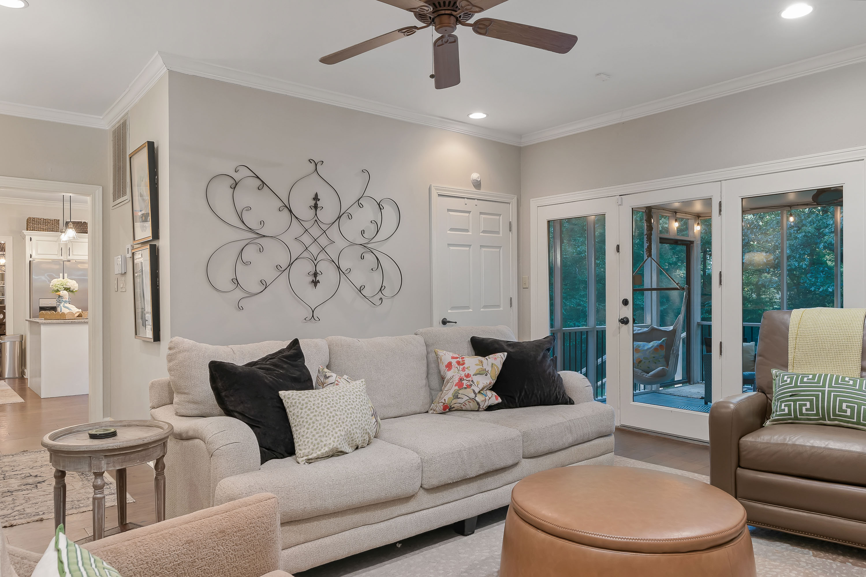 Jonesboro, Arkansas, 72401, United States, 4 Bedrooms Bedrooms, ,4 BathroomsBathrooms,Residential,For Sale,1961843