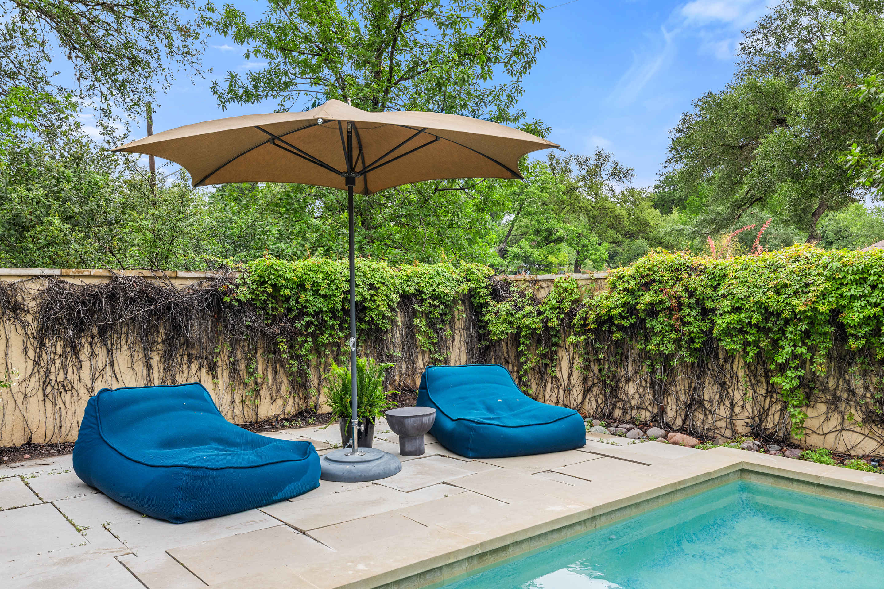  Sprawling Shoal Creek Retreat with Rare Privacy in Central Austin - 物件實景