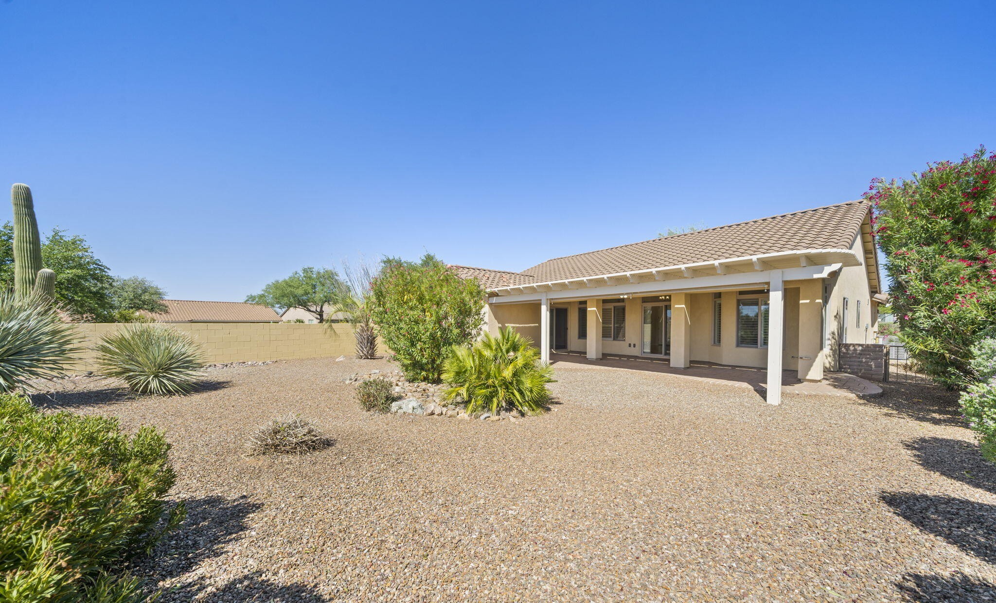  763 N Skywalker Place  Green Valley, AZ - 物件實景