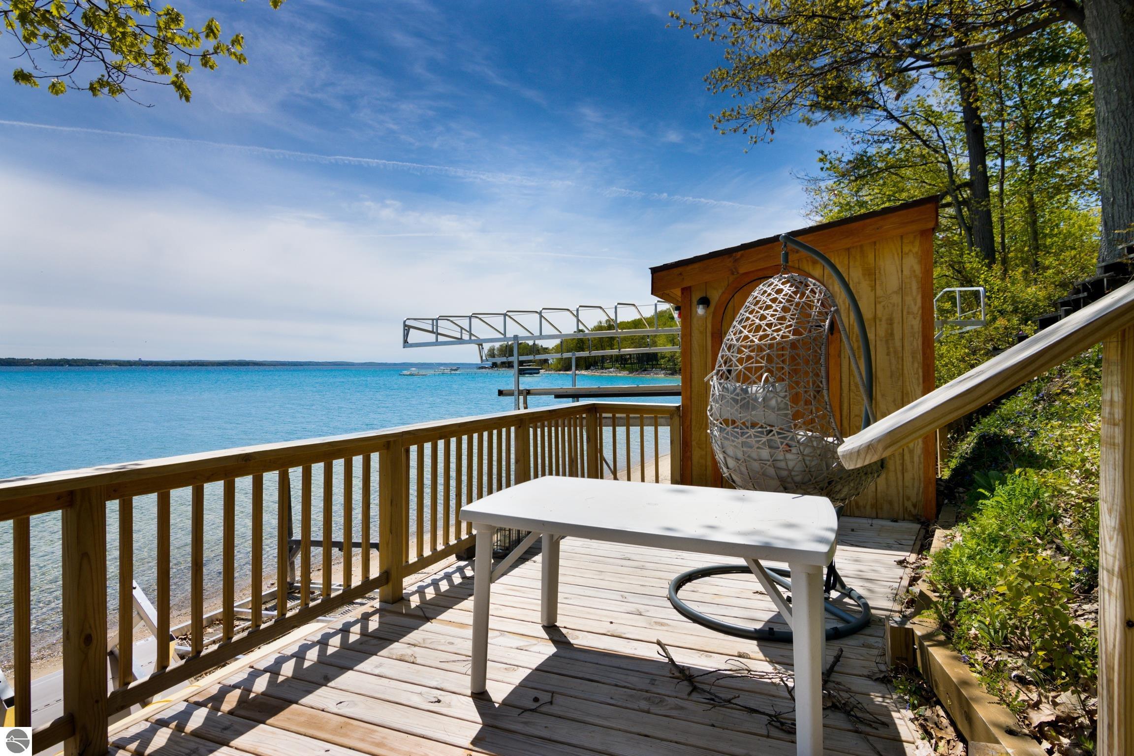 Traverse City, Michigan, 49686, United States, 3 Bedrooms Bedrooms, ,1 BathroomBathrooms,Residential,For Sale,2048667