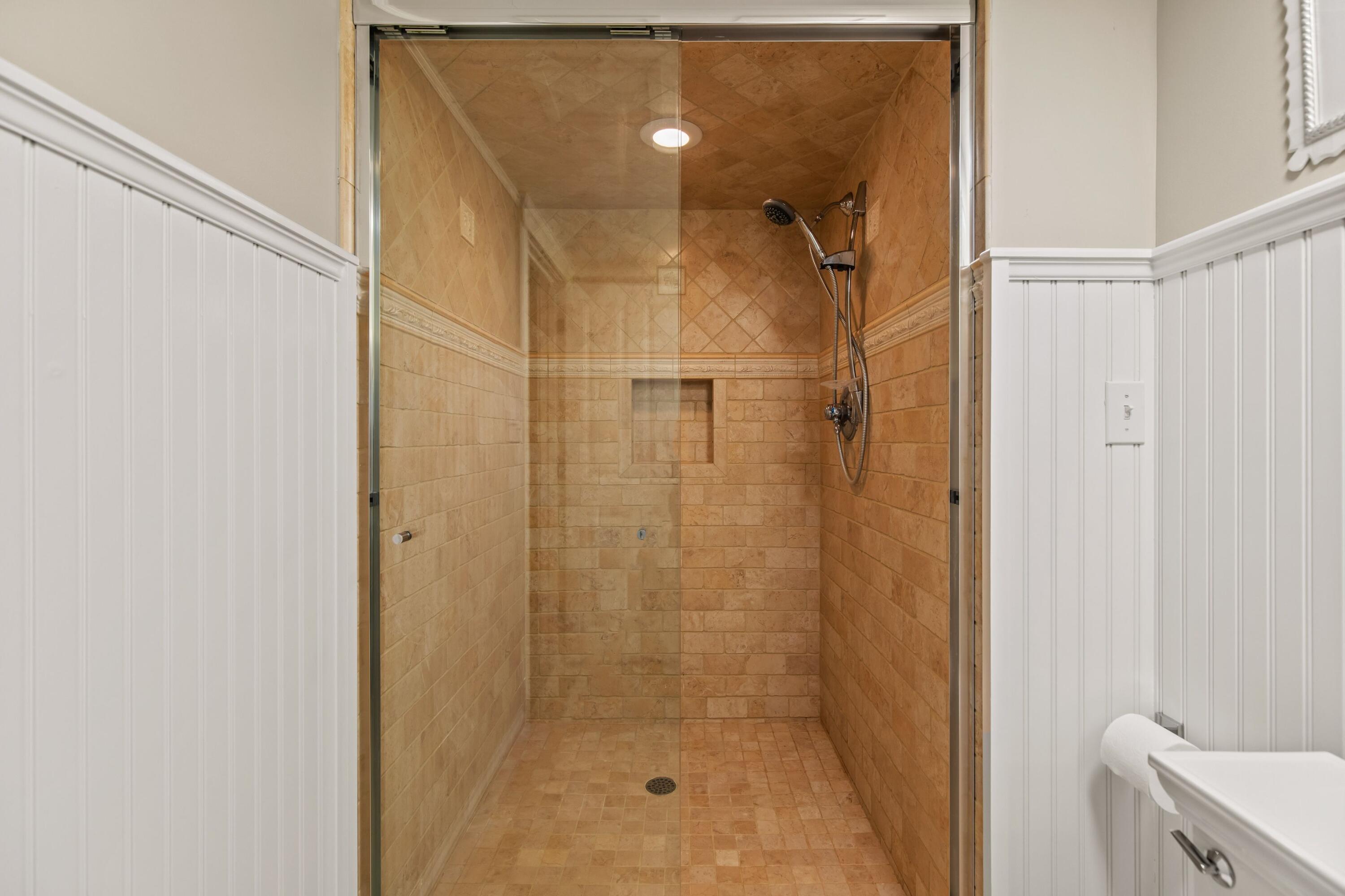 9 AND 18 Sheehans Island Road, Raymond, Maine, 04071, United States, 4 Bedrooms Bedrooms, ,6 BathroomsBathrooms,Residential,For Sale,9 AND 18 Sheehans Island Road,1674613