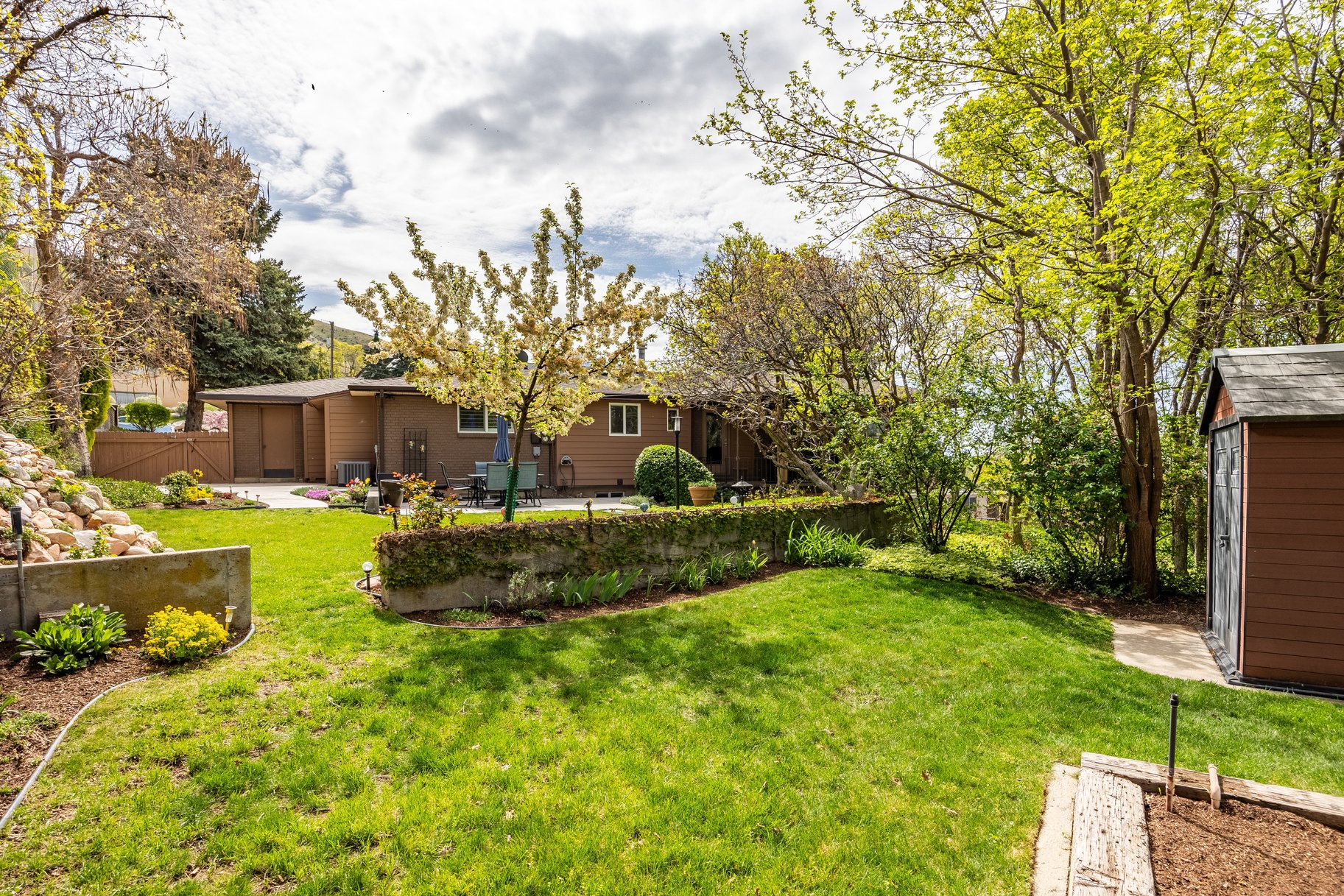  Stunning Remodeled Rambler - 物件實景