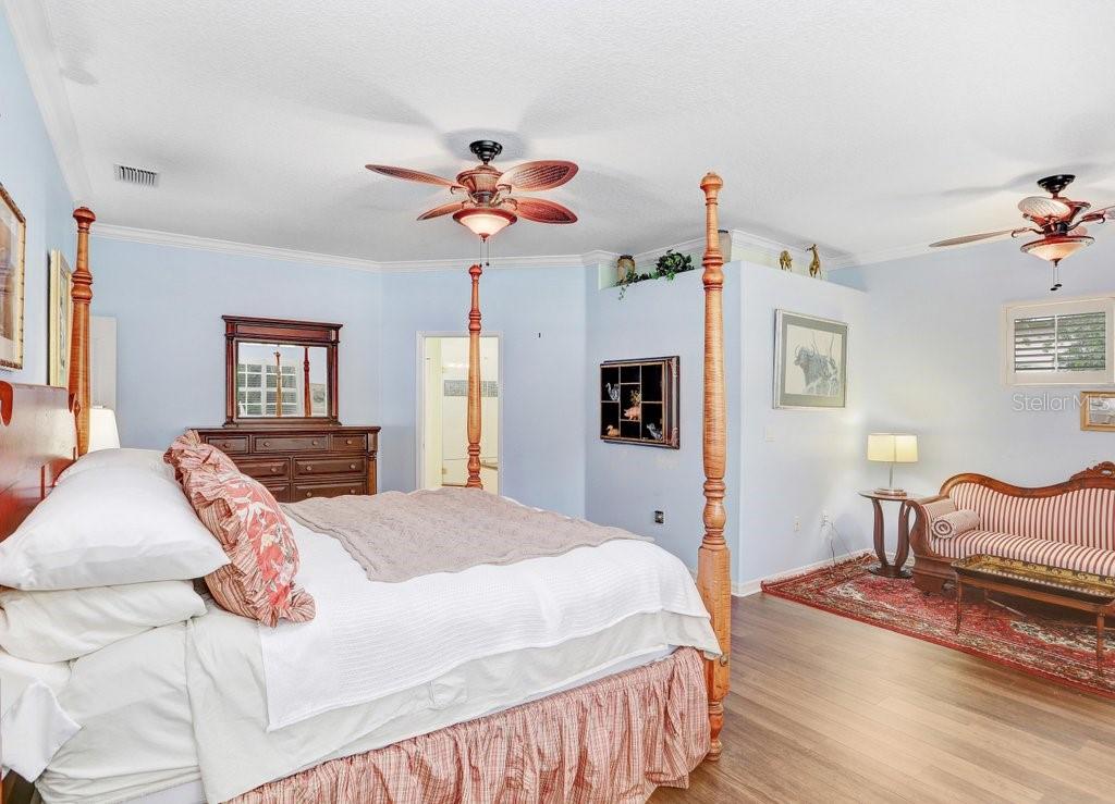 Tampa, Florida, 33626, United States, 4 Bedrooms Bedrooms, ,3 BathroomsBathrooms,Residential,For Sale,1989267