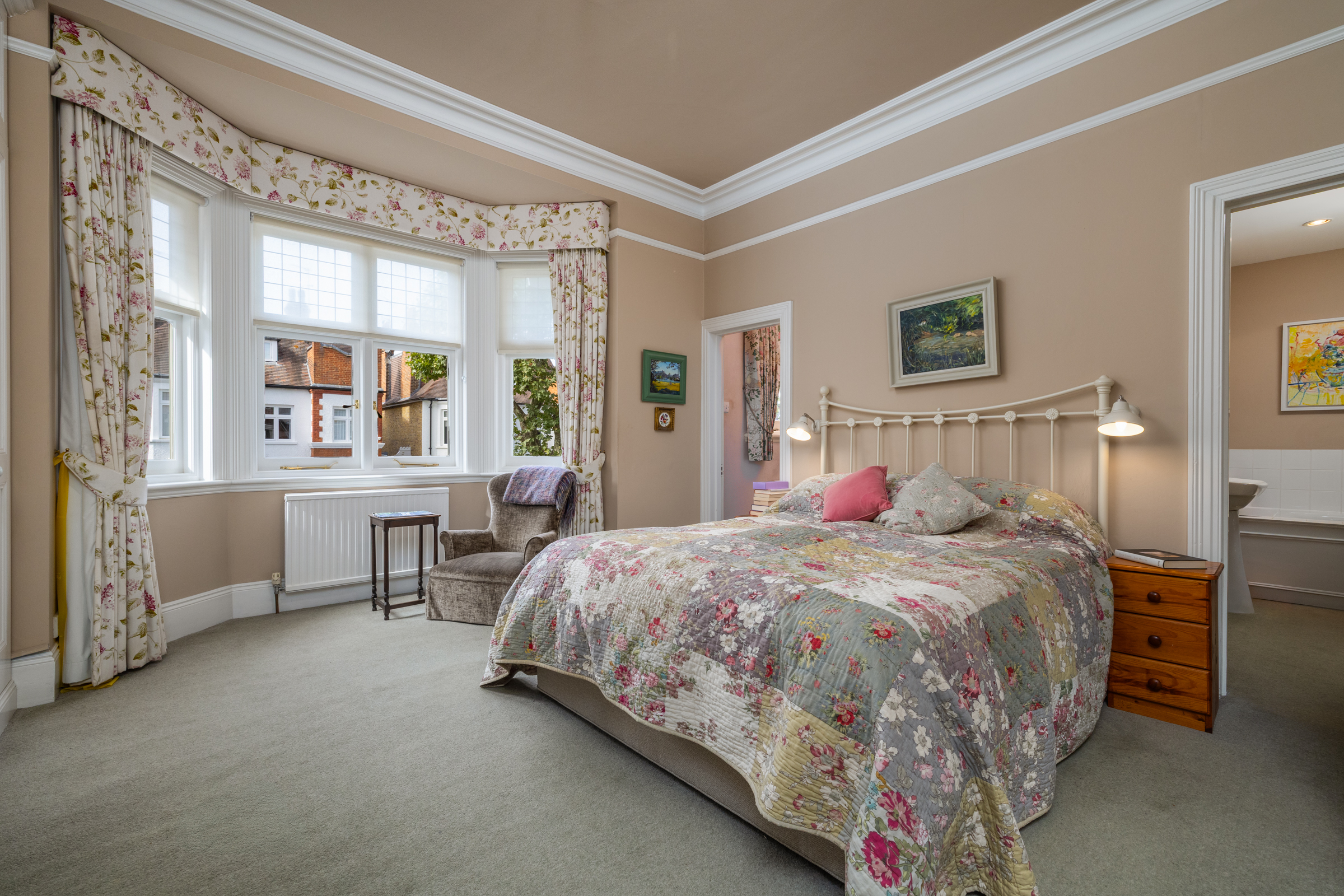  A Substantial Six-Bedroom House with a Coach House in Putney - 物件實景