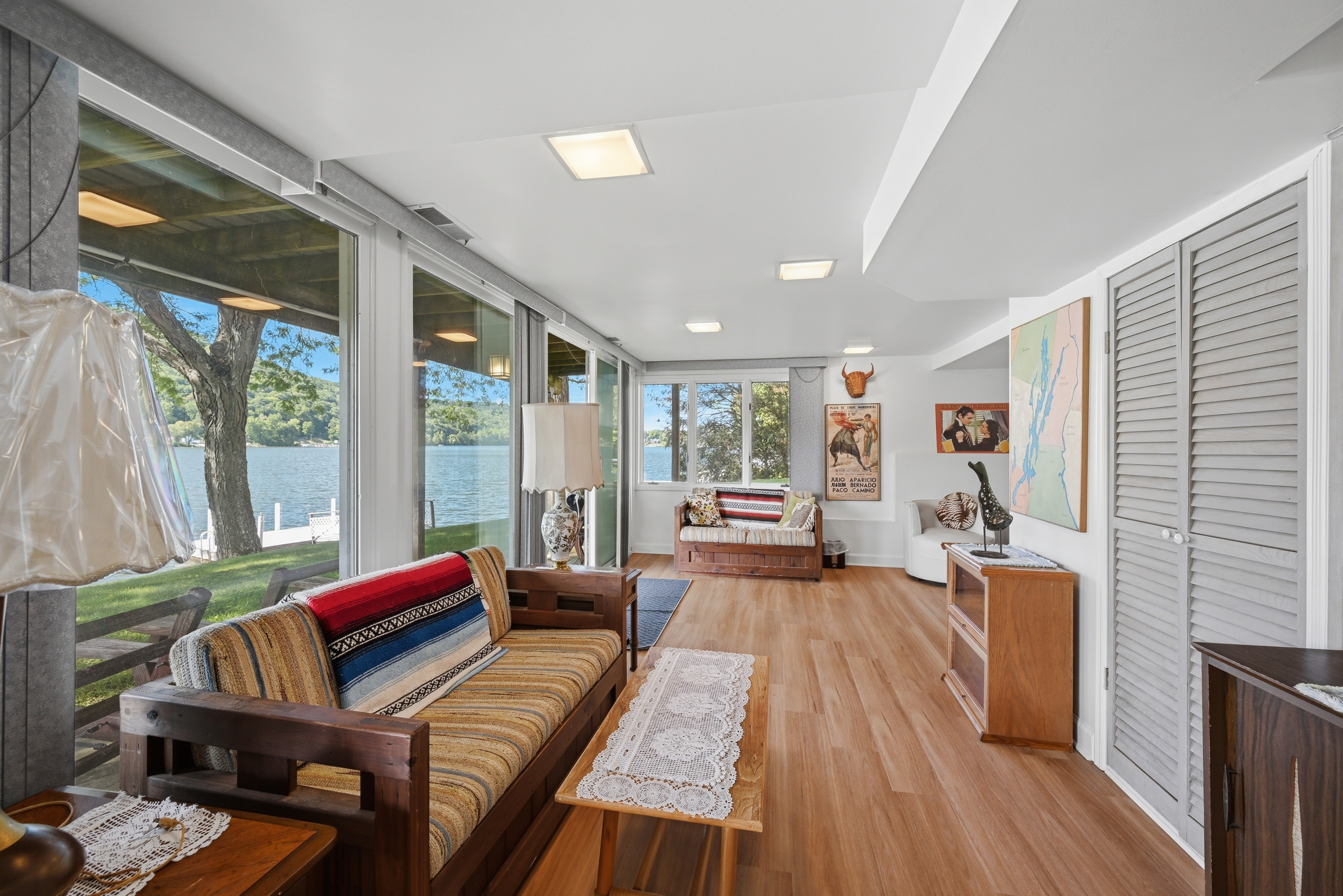  Dual-Home Private Estate with Sweeping Sunset Views on Candlewood Isle - 物件實景