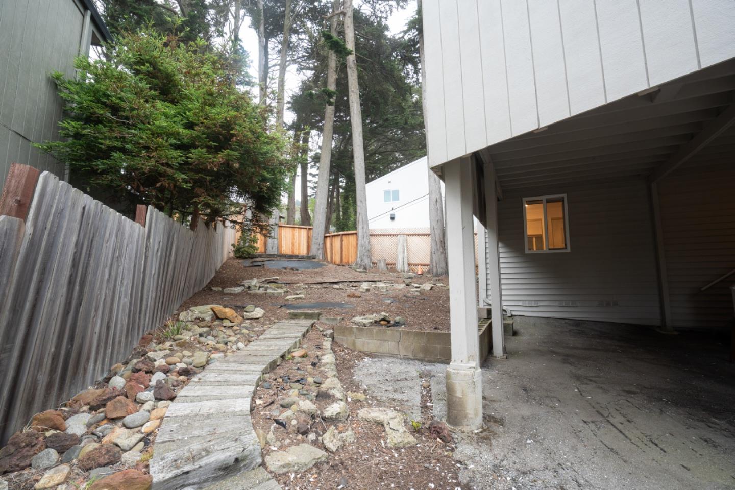 Pacifica, California, 94044, United States, 4 Bedrooms Bedrooms, ,5 BathroomsBathrooms,Residential,For Sale,1988346