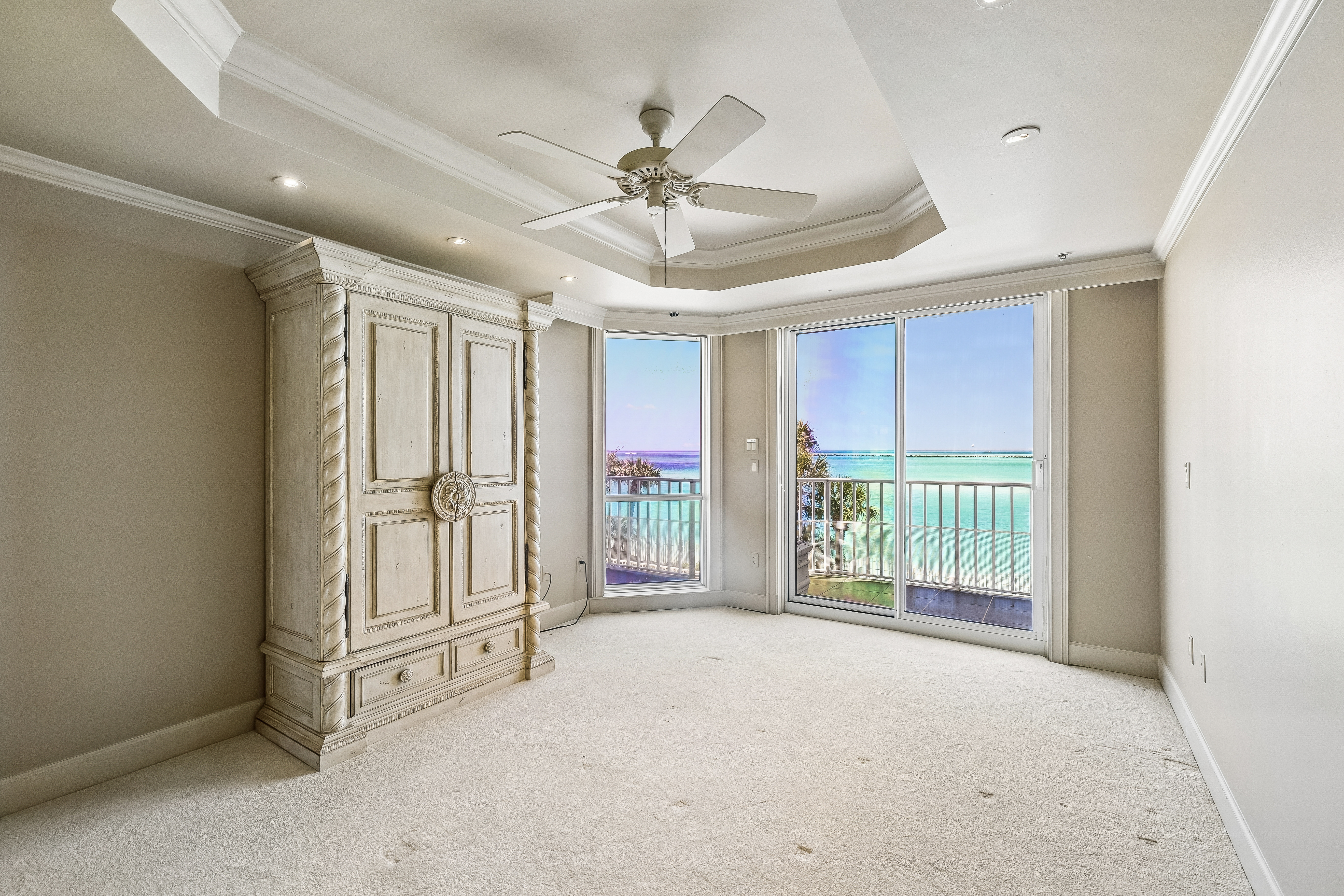  Rental-Restricted Waterfront Sanctuary with Private Beach & Panoramic Views - 物件實景