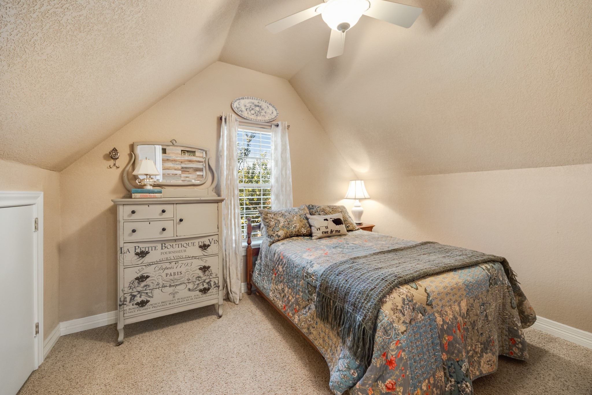 Midlothian, Texas, 76065, United States, 4 Bedrooms Bedrooms, ,3 BathroomsBathrooms,Residential,For Sale,1972696