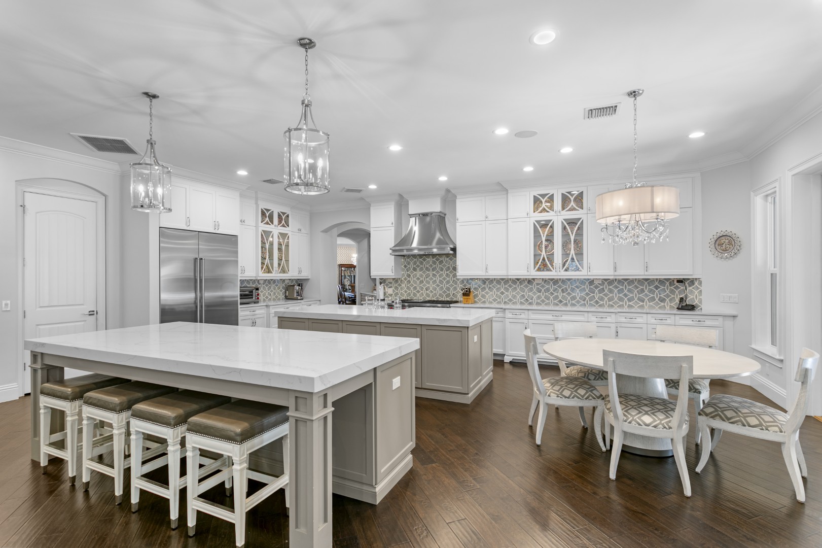 Tampa, Florida, 33629, United States, 5 Bedrooms Bedrooms, ,6 BathroomsBathrooms,Residential,For Sale,2008842