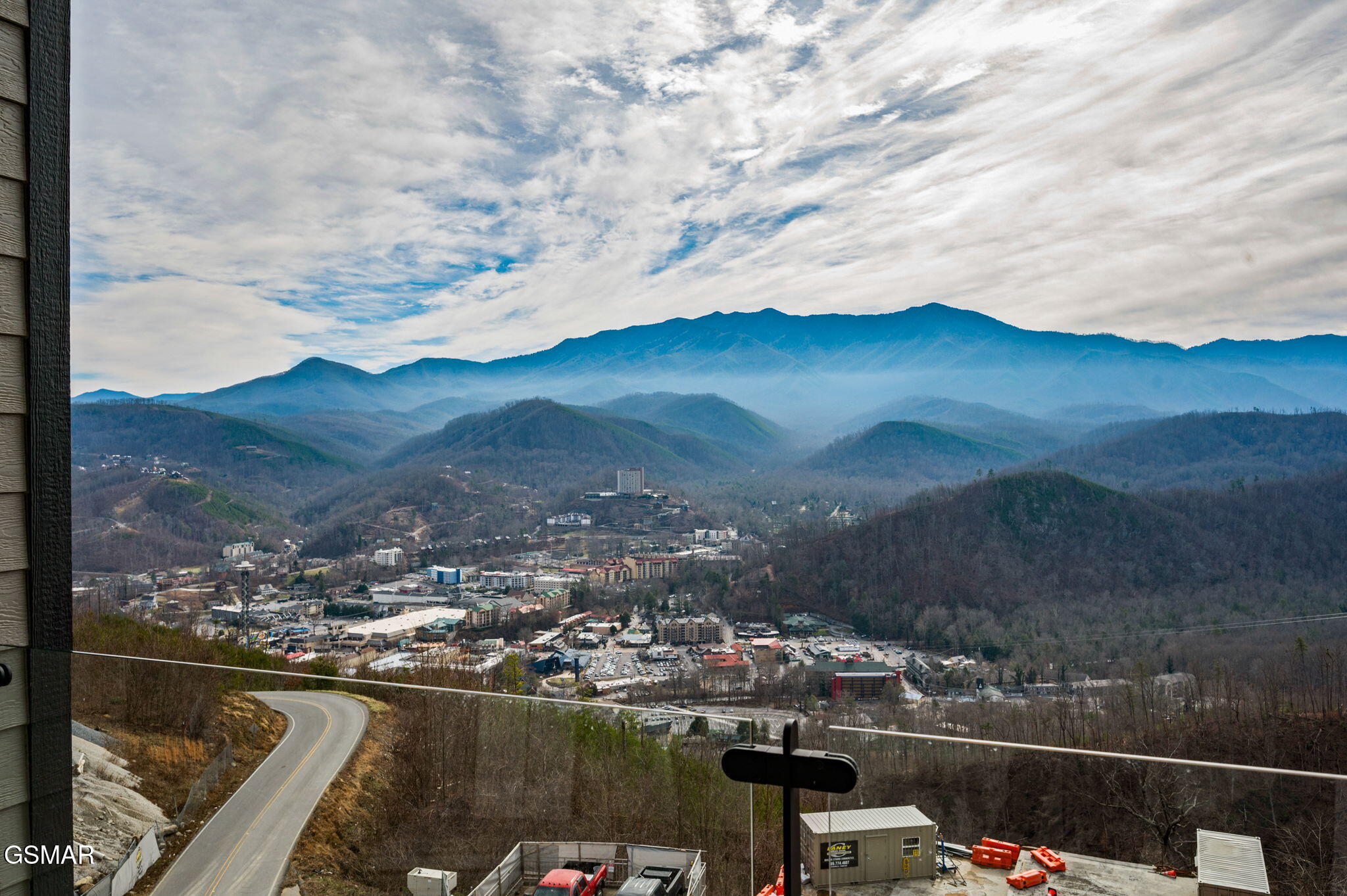 Gatlinburg, Tennessee, 37738, United States, 3 Bedrooms Bedrooms, ,4 BathroomsBathrooms,Residential,For Sale,1977552