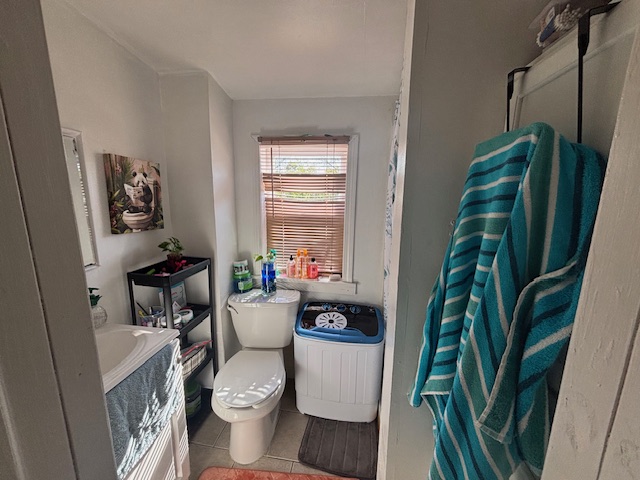 West Haven, Connecticut, 06516, United States, 5 Bedrooms Bedrooms, ,4 BathroomsBathrooms,Residential,For Sale,2048244