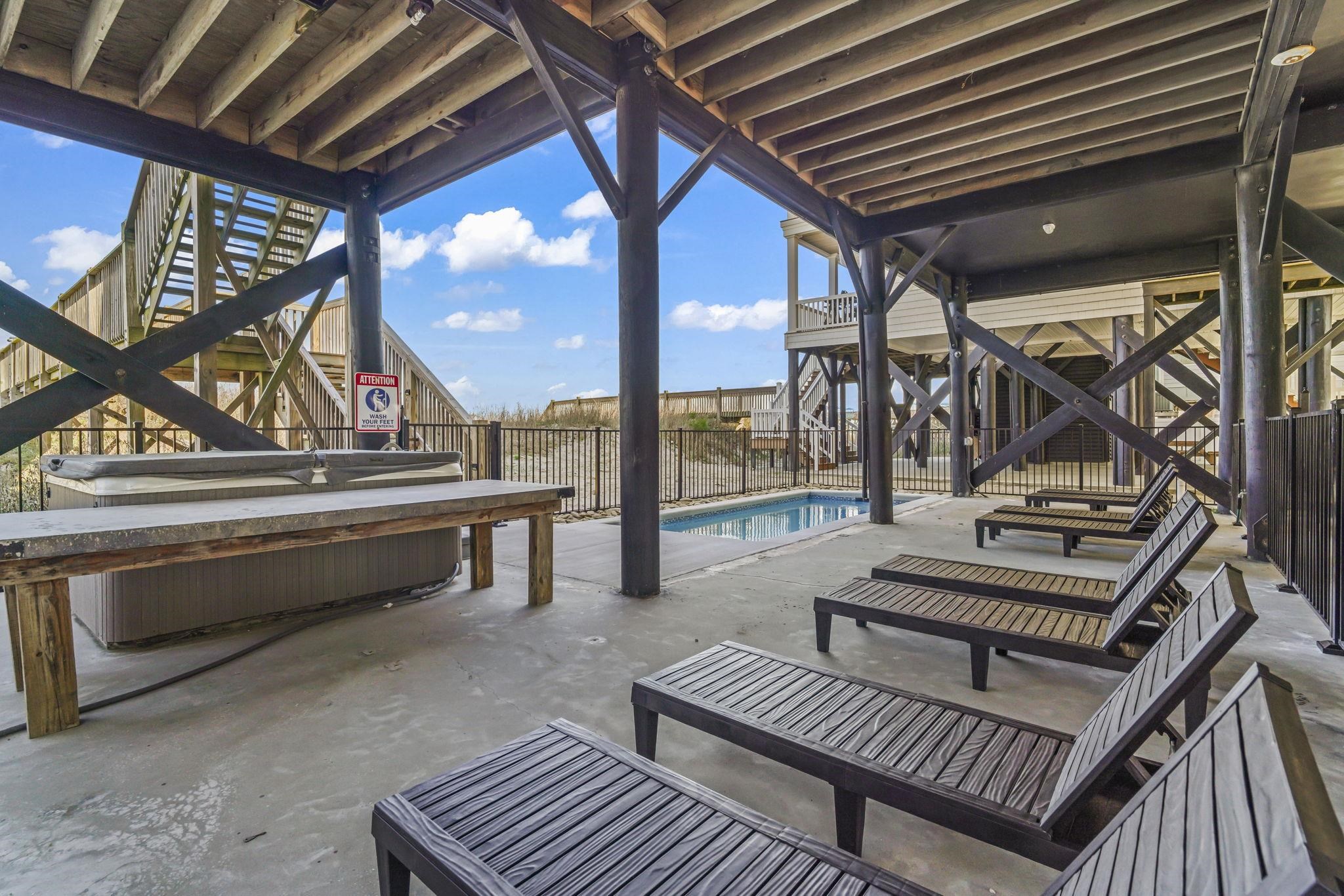 Murrells Inlet, South Carolina, 29576, United States, 8 Bedrooms Bedrooms, ,9 BathroomsBathrooms,Residential,For Sale,2008143