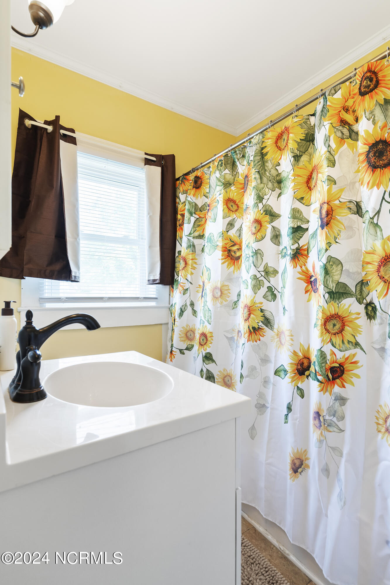 Carolina Beach, North Carolina, 28428, United States, 2 Bedrooms Bedrooms, ,2 BathroomsBathrooms,Residential,For Sale,1708974