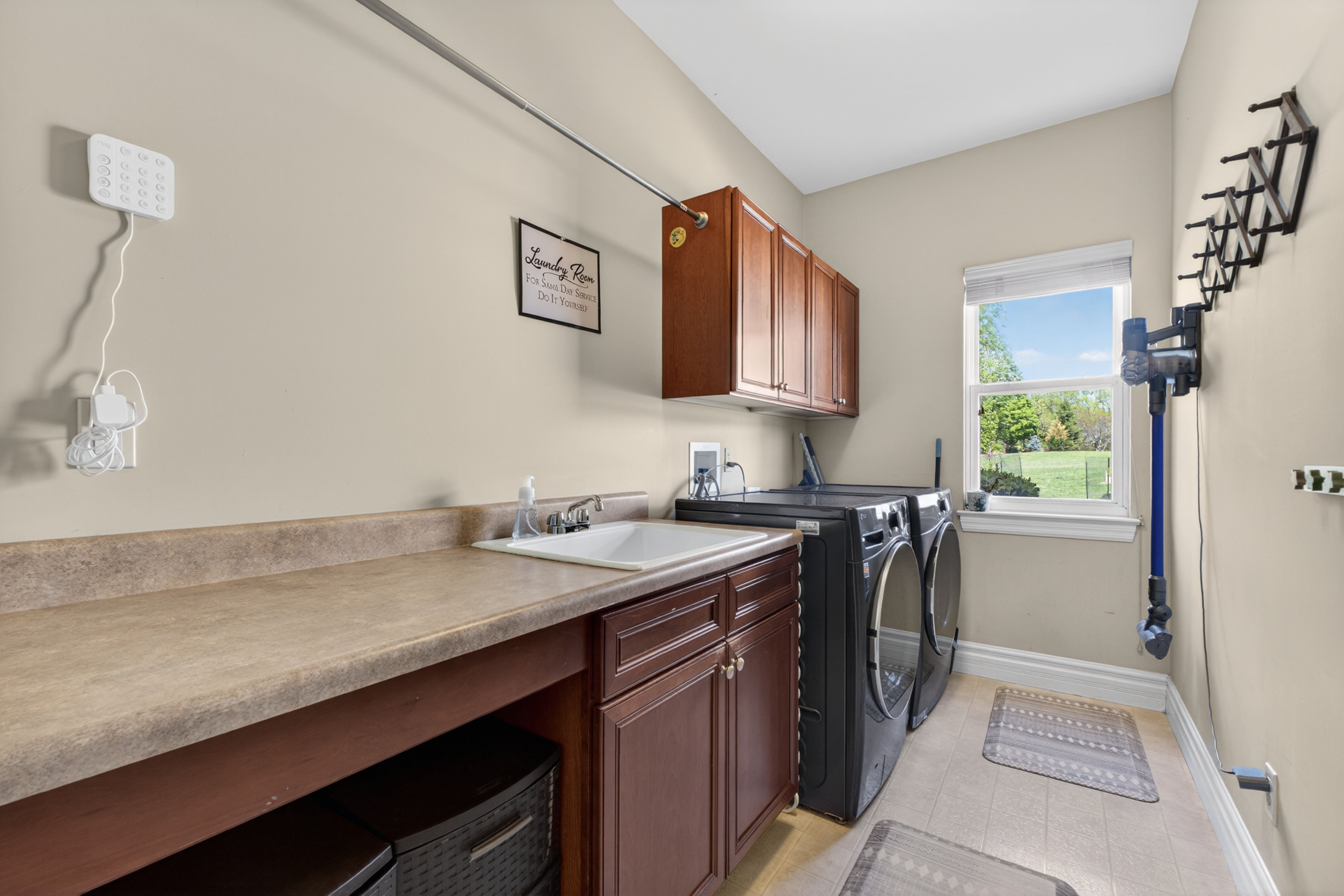  Charming Tapawingo Retreat with Golf Course Views and Modern Upgrades - 物件實景