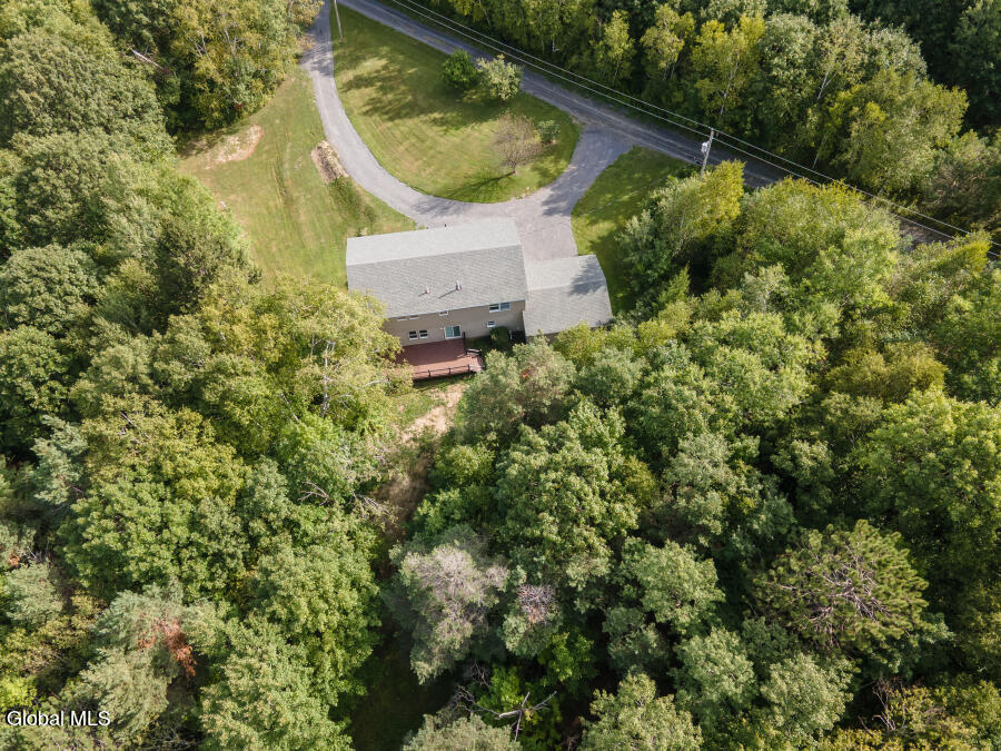 Summit, New York, 12175, United States, 3 Bedrooms Bedrooms, ,4 BathroomsBathrooms,Residential,For Sale,1942619