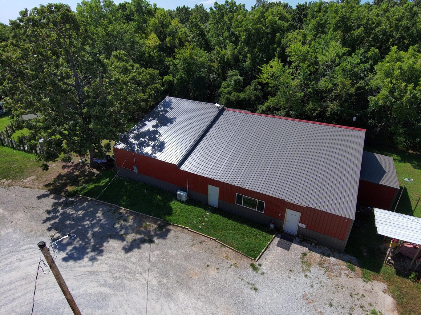 Aurora, Missouri, 65605, United States, 4 Bedrooms Bedrooms, ,2 BathroomsBathrooms,Residential,For Sale,1943592