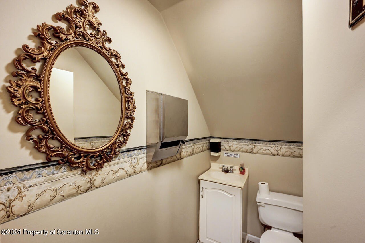 Olyphant, Pennsylvania, 18447, United States, ,Residential,For Sale,1996736