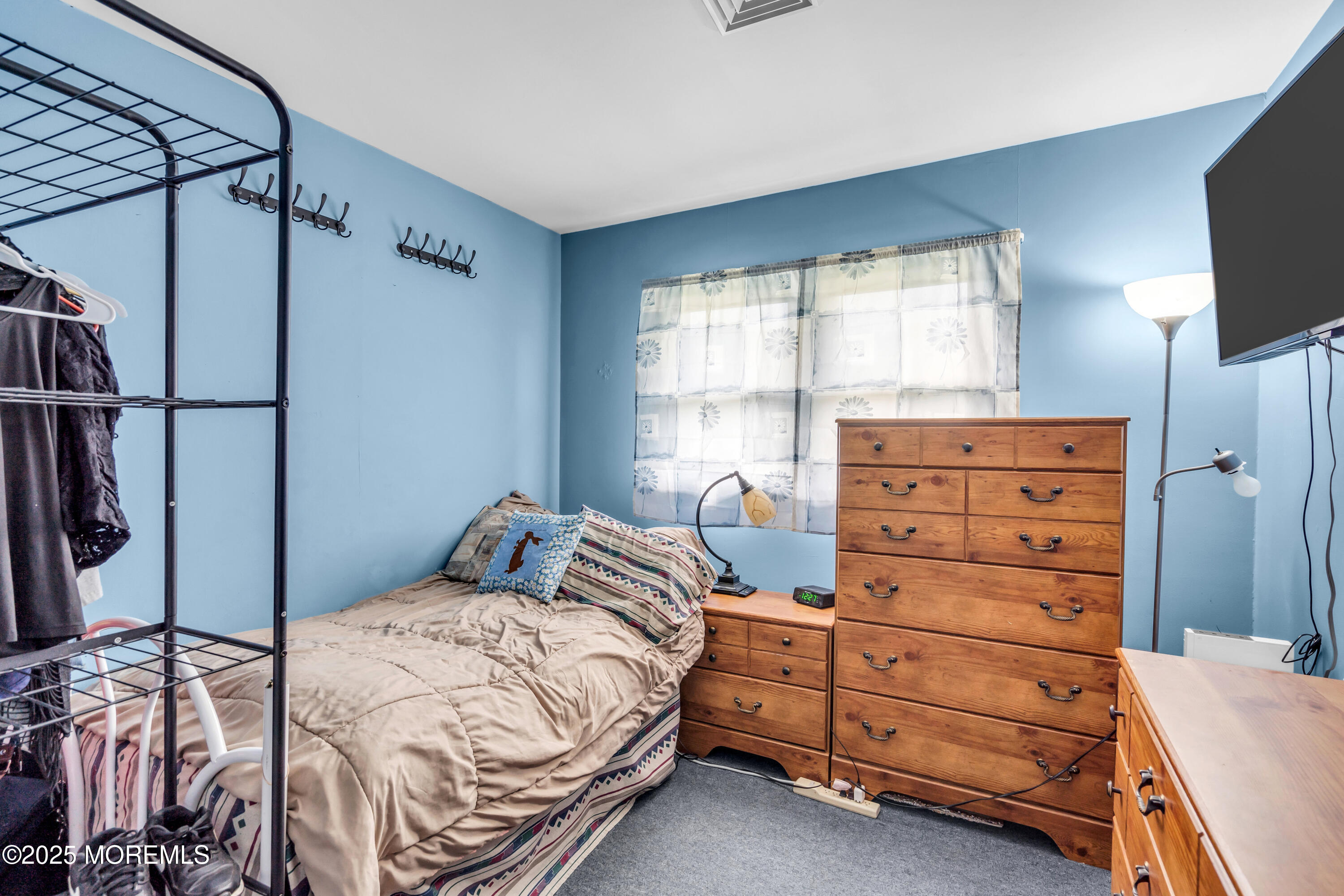 Beachwood, New Jersey, 08722, United States, 4 Bedrooms Bedrooms, ,2 BathroomsBathrooms,Residential,For Sale,1974168