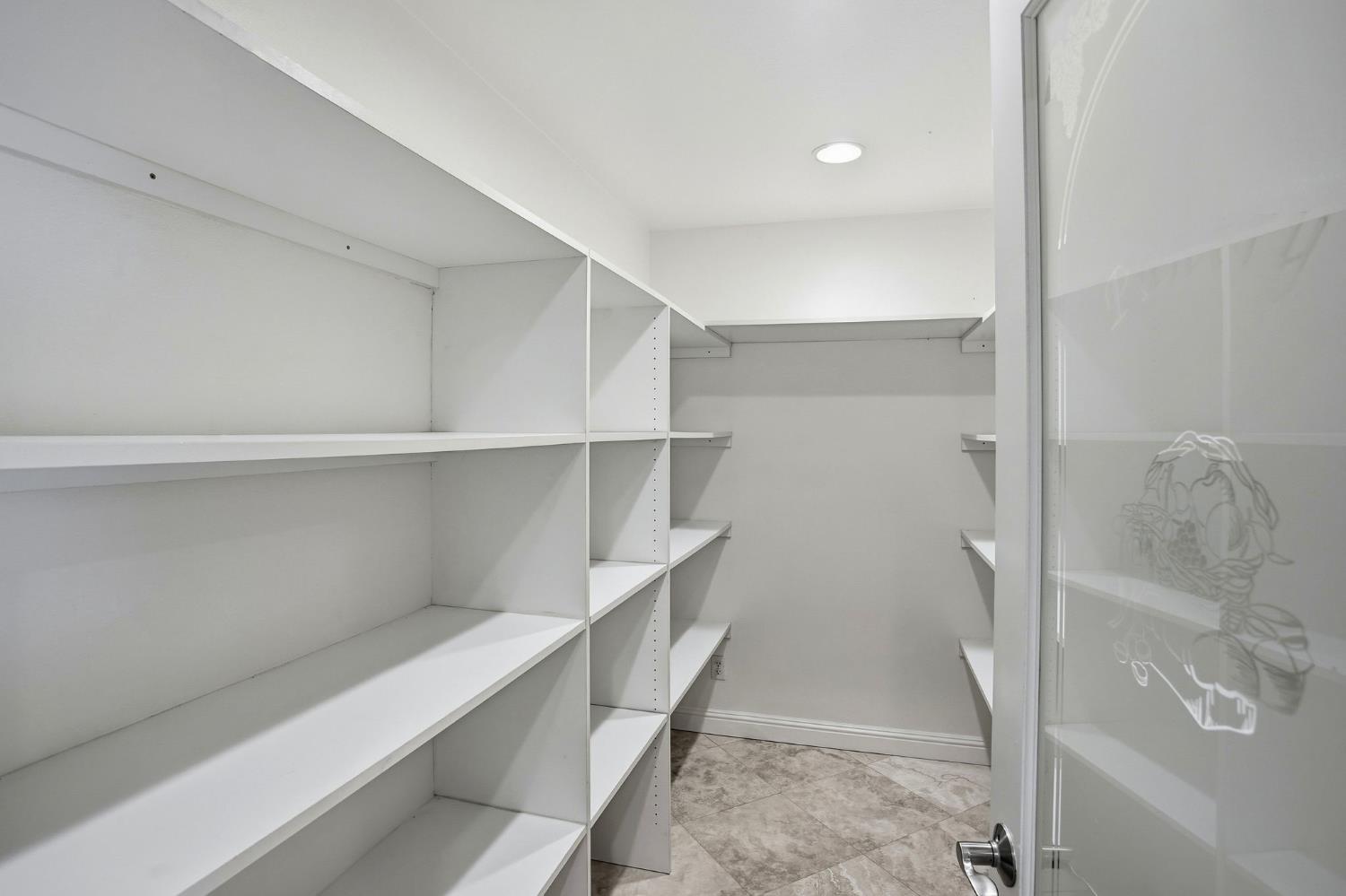 Roseville, California, 95747, United States, 4 Bedrooms Bedrooms, ,4 BathroomsBathrooms,Residential,For Sale,1988108