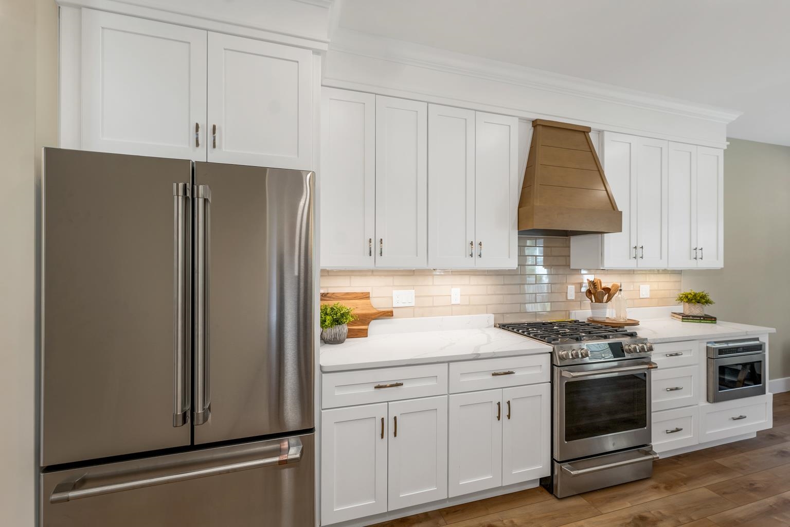 Laconia, New Hampshire, 03246, United States, 3 Bedrooms Bedrooms, ,3 BathroomsBathrooms,Residential,For Sale,1932606