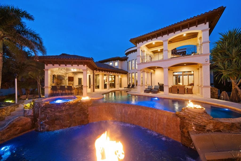 Largo, Florida, 33774, United States, 5 Bedrooms Bedrooms, ,7 BathroomsBathrooms,Residential,For Sale,1876225