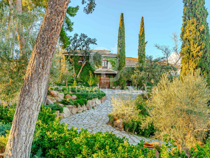 Toledo, Toledo, Los Cigarrales-La Bastida Toledo, Toledo, Castile-La Mancha, ES, 7 Bedrooms Bedrooms, ,7 BathroomsBathrooms,Residential,For Sale,Toledo, Toledo, Los Cigarrales-La Bastida Toledo, ,1619928