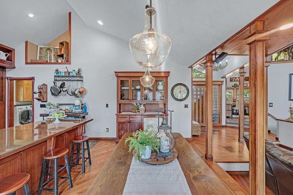Placerville, California, 95667, United States, 3 Bedrooms Bedrooms, ,3 BathroomsBathrooms,Residential,For Sale,1923043