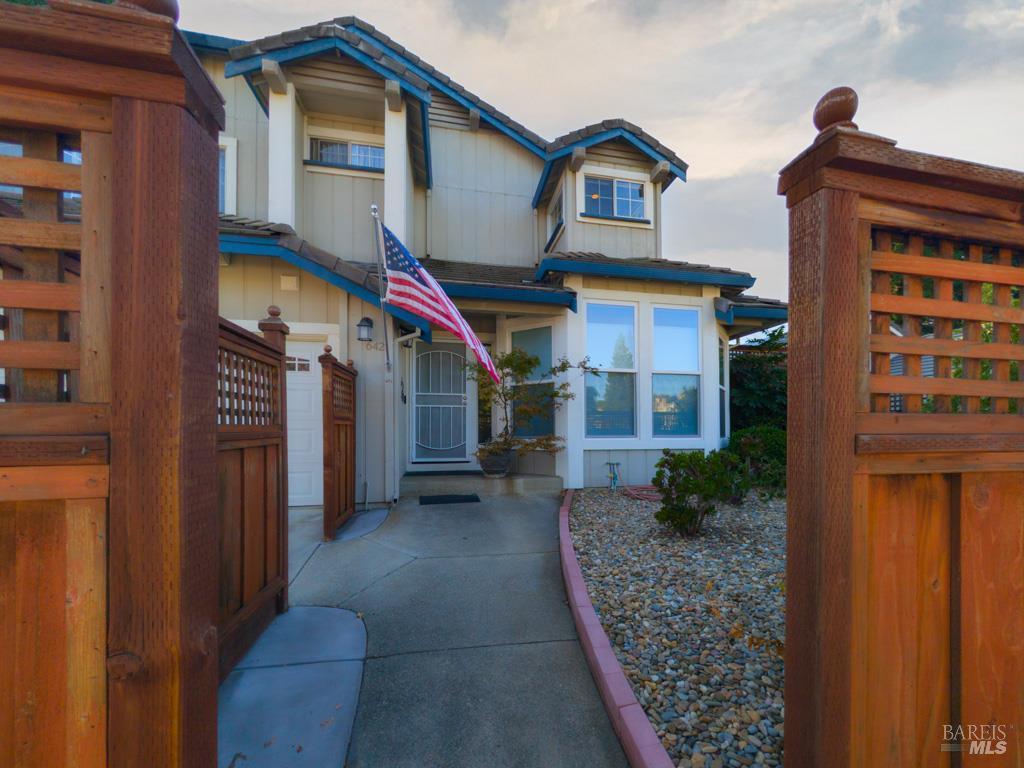 Vacaville, California, 95687, United States, 4 Bedrooms Bedrooms, ,3 BathroomsBathrooms,Residential,For Sale,1978415