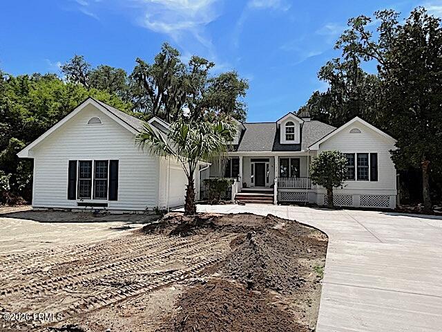 Gleasons Landing Dr, Saint Helena Island, SC 29920
