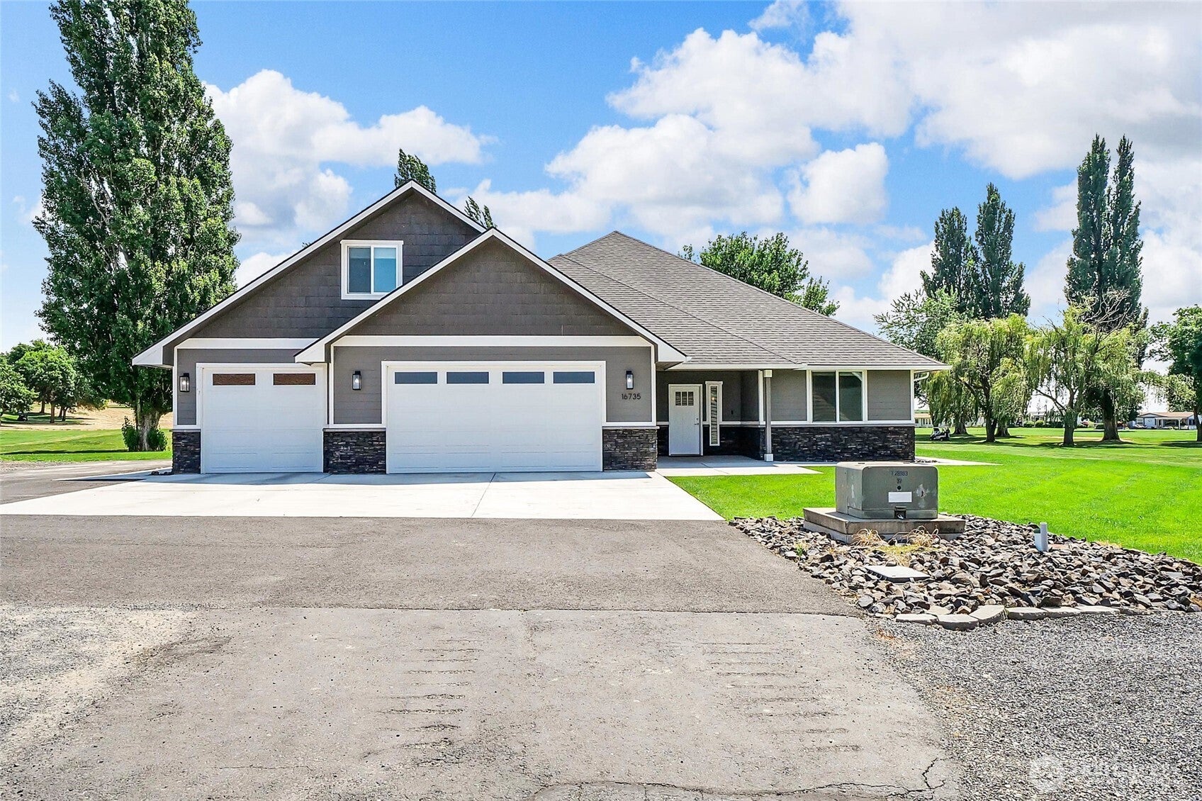 Handicap Ln, Warden, WA 98857