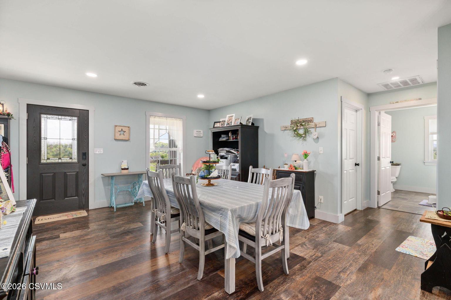 New Columbia, Pennsylvania, 17856, United States, 3 Bedrooms Bedrooms, ,3 BathroomsBathrooms,Residential,For Sale,2045281