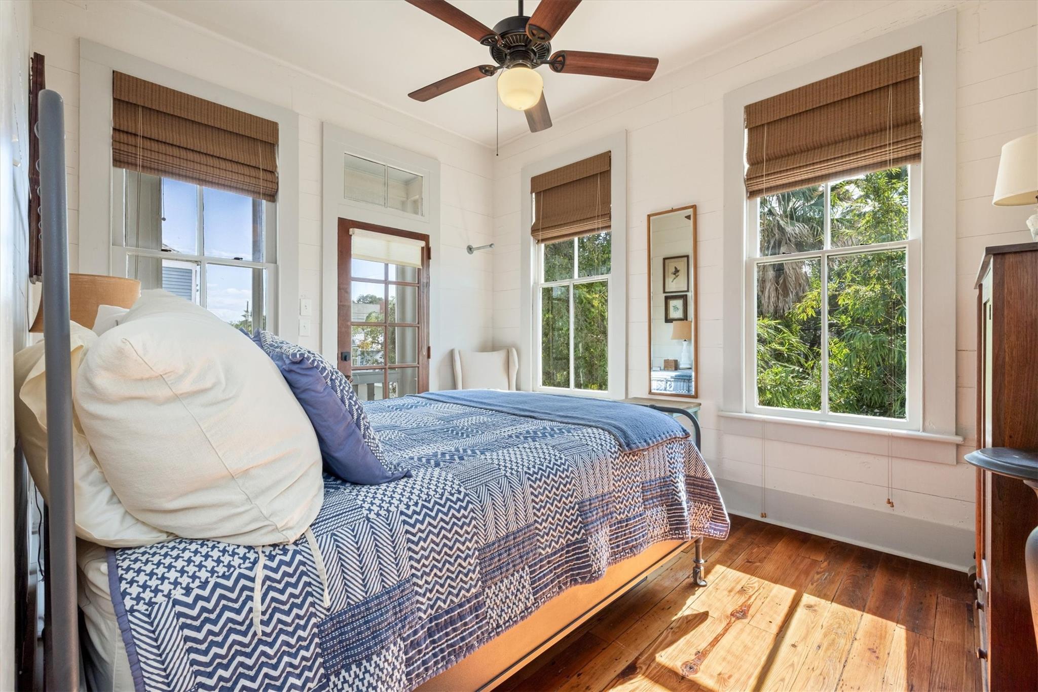 Galveston, Texas, 77550, United States, 3 Bedrooms Bedrooms, ,3 BathroomsBathrooms,Residential,For Sale,1986296