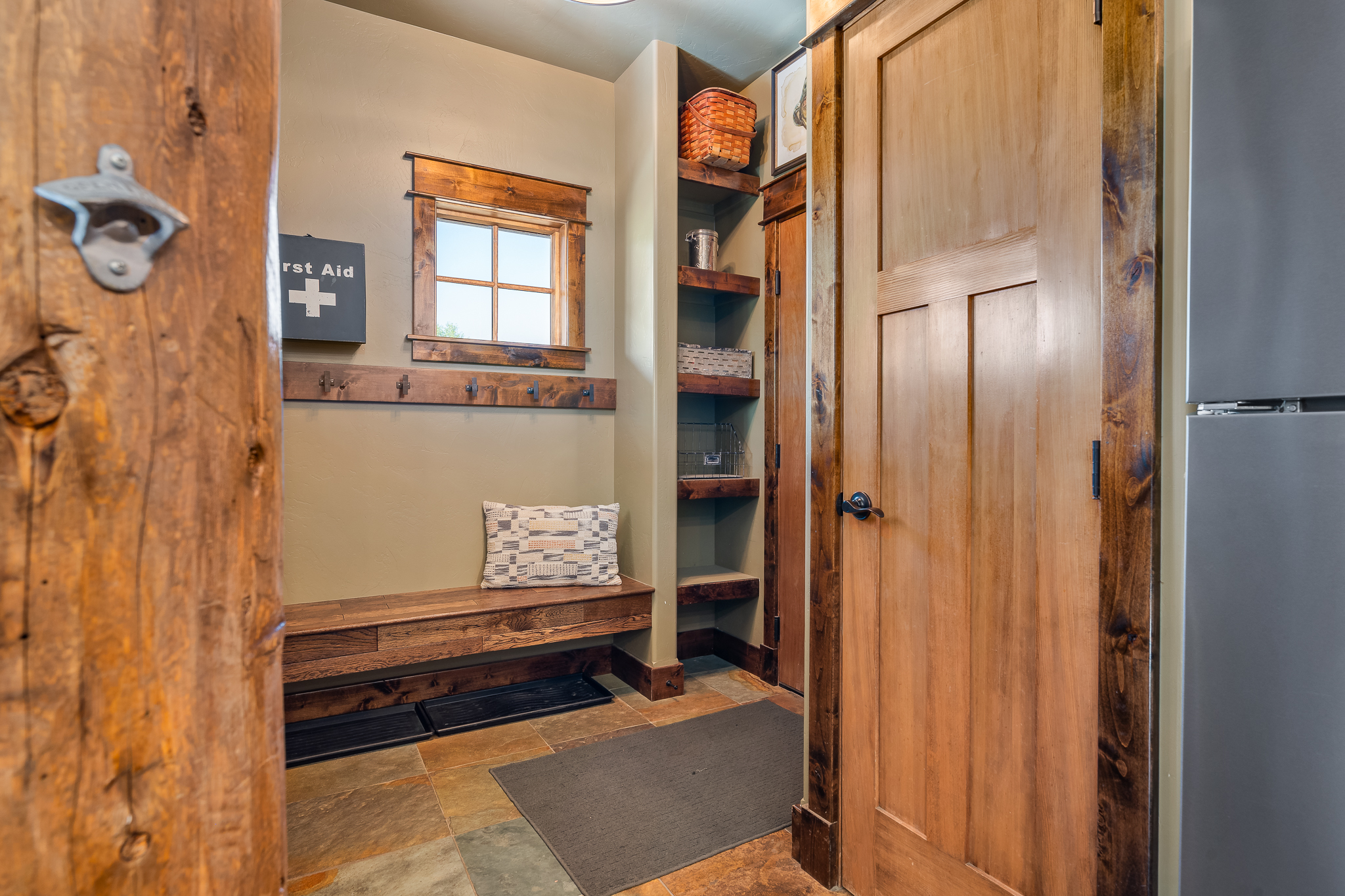  909 Park Avenue, Grand Lake, CO, 80447 - 物件實景