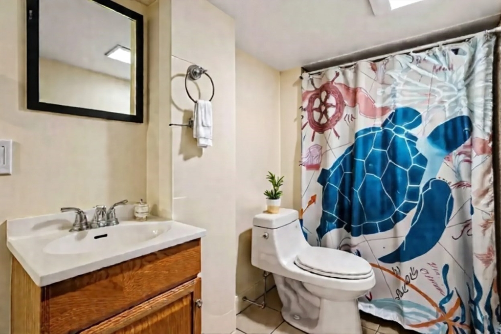 Marlborough, Massachusetts, 01752, United States, 3 Bedrooms Bedrooms, ,2 BathroomsBathrooms,Residential,For Sale,1968899