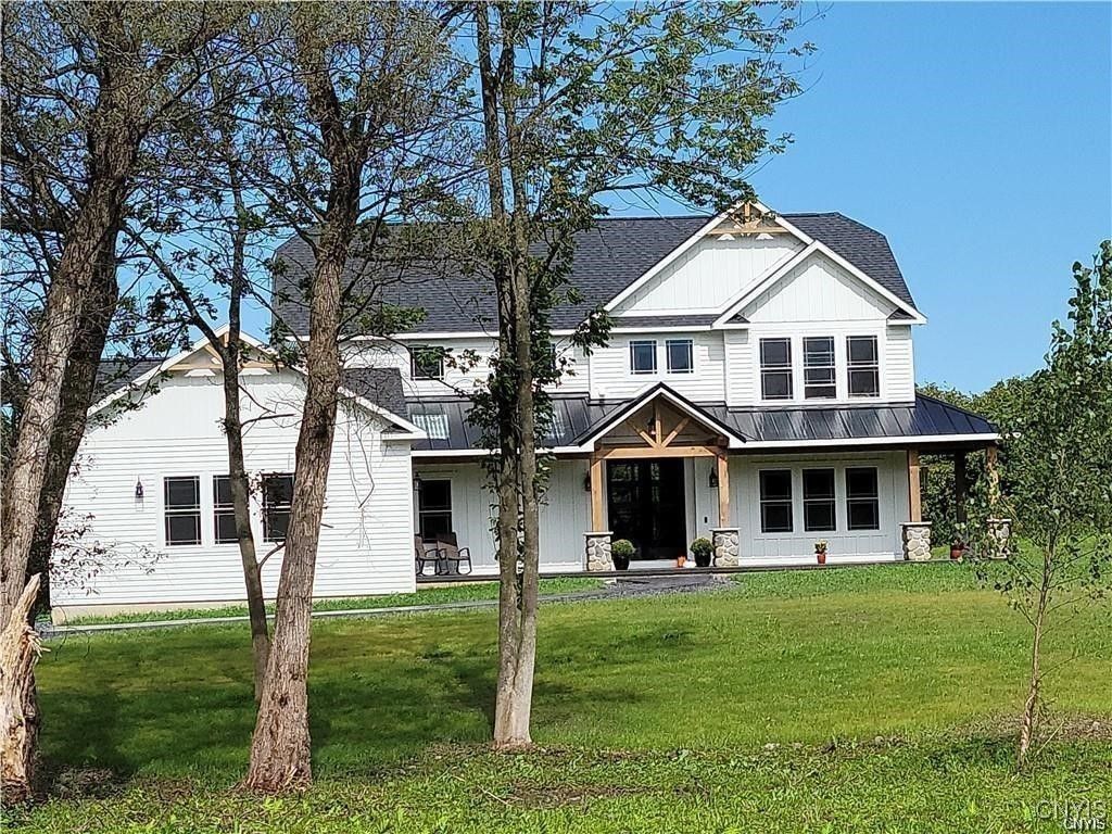 Clay, New York, 13041, United States, 3 Bedrooms Bedrooms, ,2 BathroomsBathrooms,Residential,For Sale,1987485