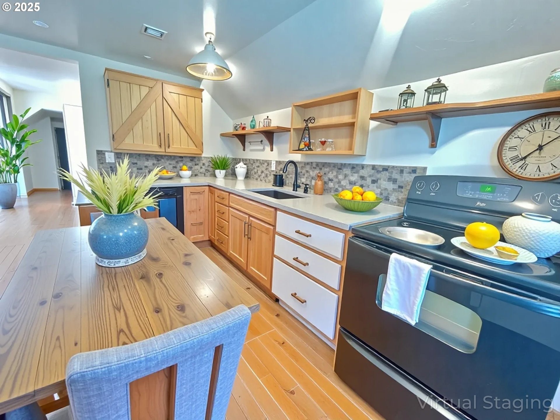 Gold Beach, Oregon, 97444, United States, 4 Bedrooms Bedrooms, ,4 BathroomsBathrooms,Residential,For Sale,1975569