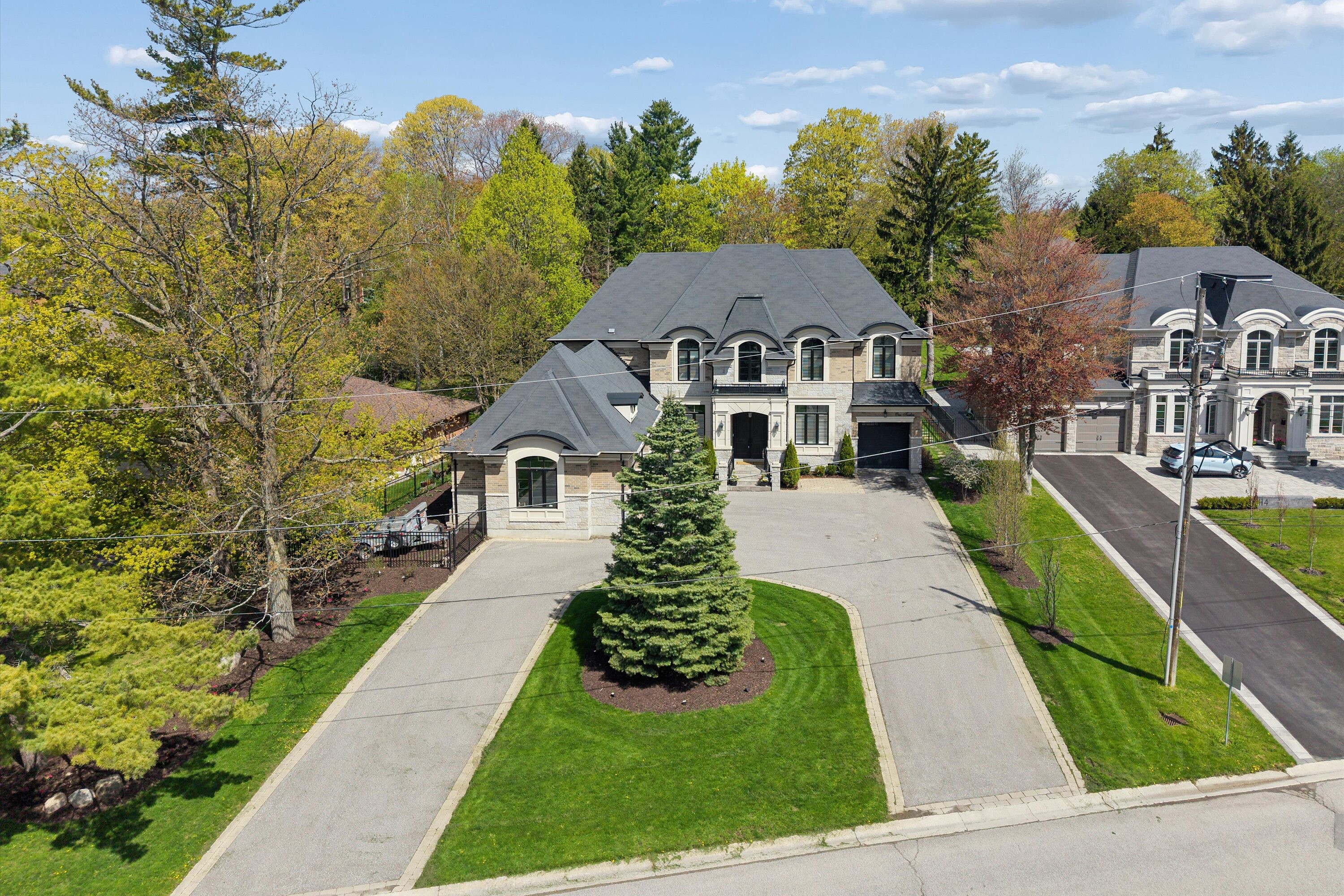  Coveted Woodview in Pickering - 物件實景