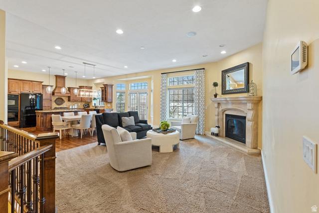 Centerville, Utah, 84014, United States, 6 Bedrooms Bedrooms, ,5 BathroomsBathrooms,Residential,For Sale,2012856